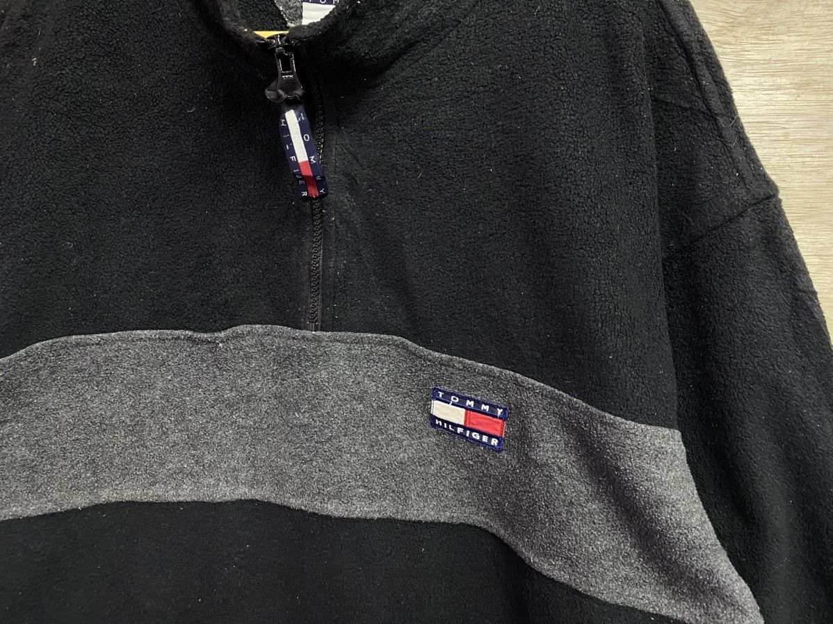 Tommy Hilfiger Tommy Hilfiger half zipper fleece jacket Size US XL / EU 56 / 4 - 2 Thumbnail
