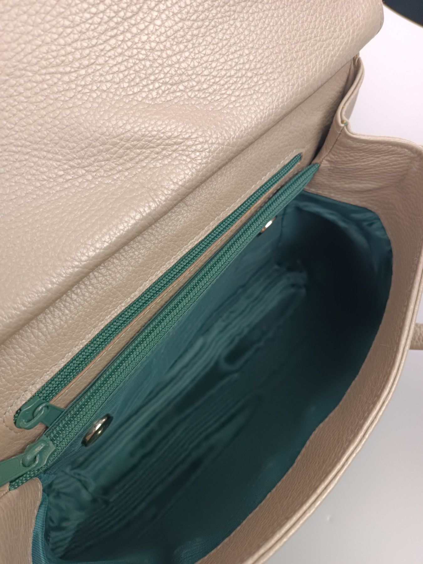 Genuine Leather R.Horn Wien Women's Beige Leather Shoulder Bag Size ONE SIZE - 8 Thumbnail