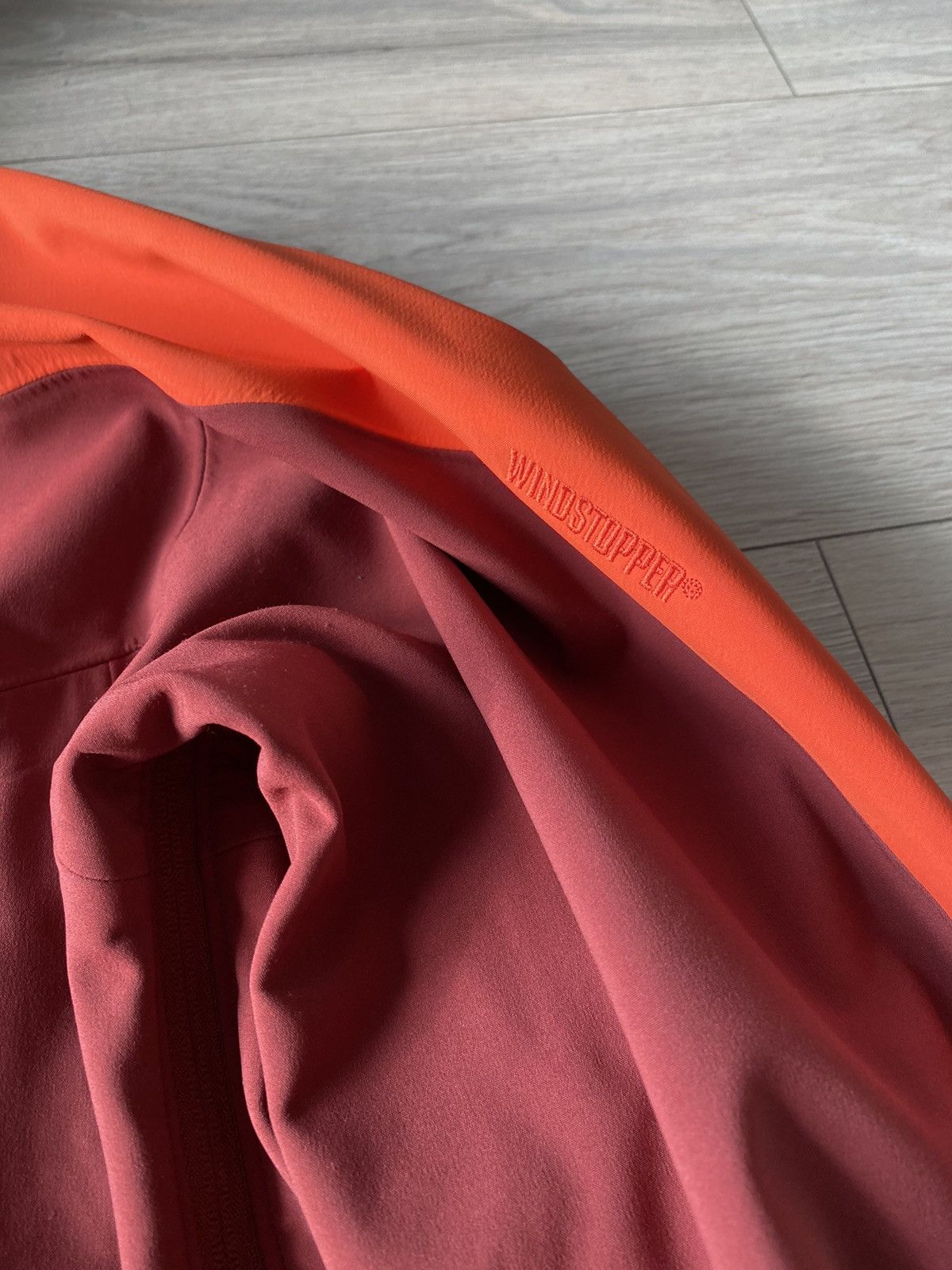 Arc'teryx Vintage Arcteryx Softshell Waterproof Jacket Size XL Size US XL / EU 56 / 4 - 4 Thumbnail