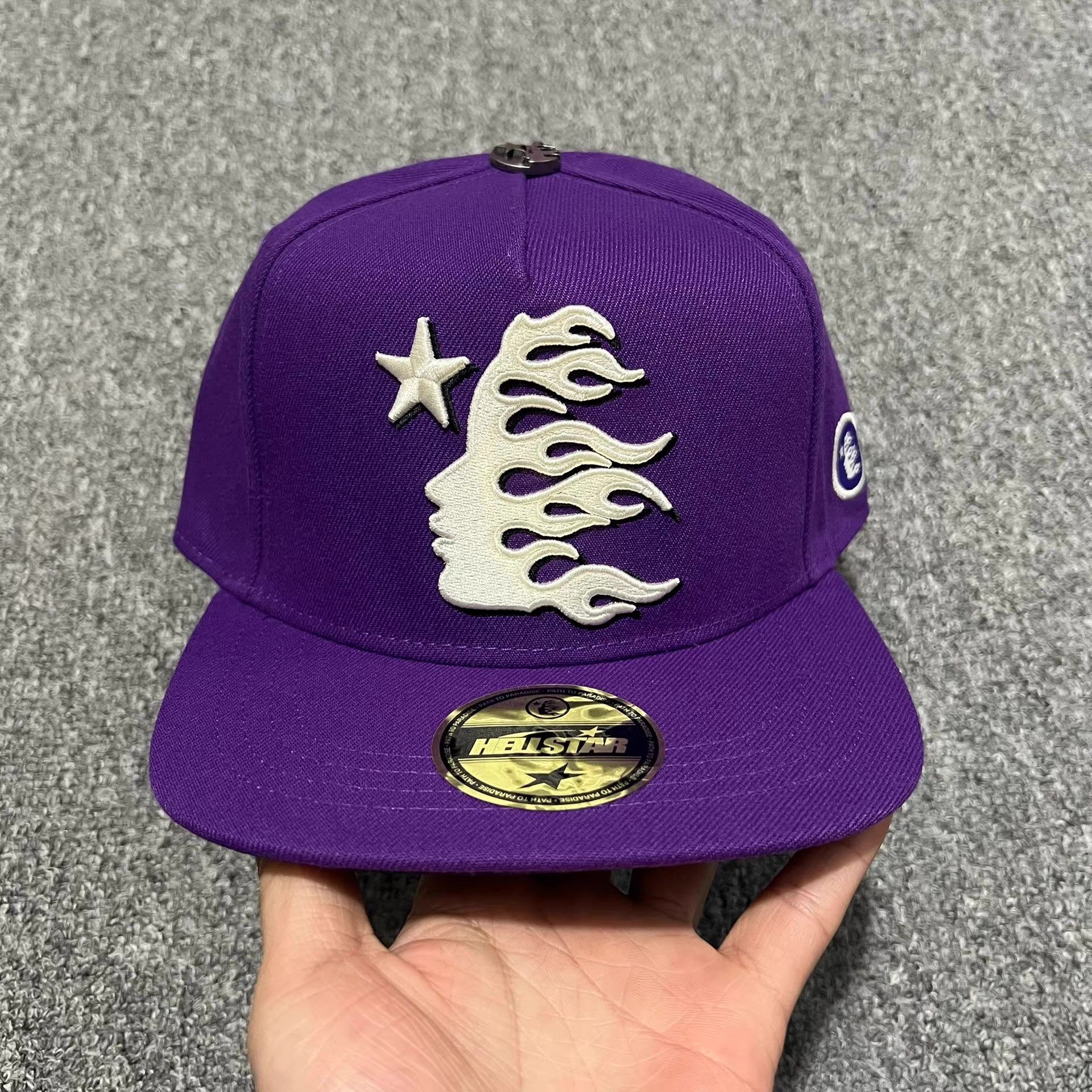 HELLSTAR Hellstar Classic Embroidered Flat Brim Baseball Cap Q7 Size ONE SIZE - 1 Thumbnail
