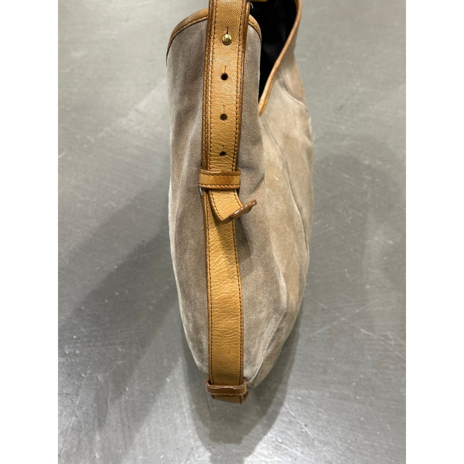 Yves Saint Laurent 2002 Yves Saint Laurent Mombasa Suede bag Size ONE SIZE - 12 Thumbnail