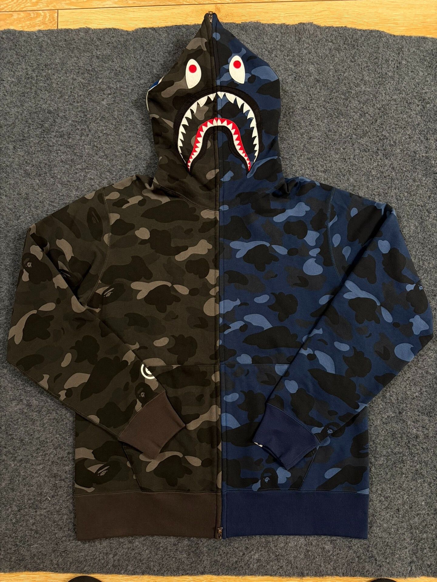 Bape Bape X Blue-black Shark Sweatshirt Size US XXL / EU 58 / 5 - 1 Thumbnail