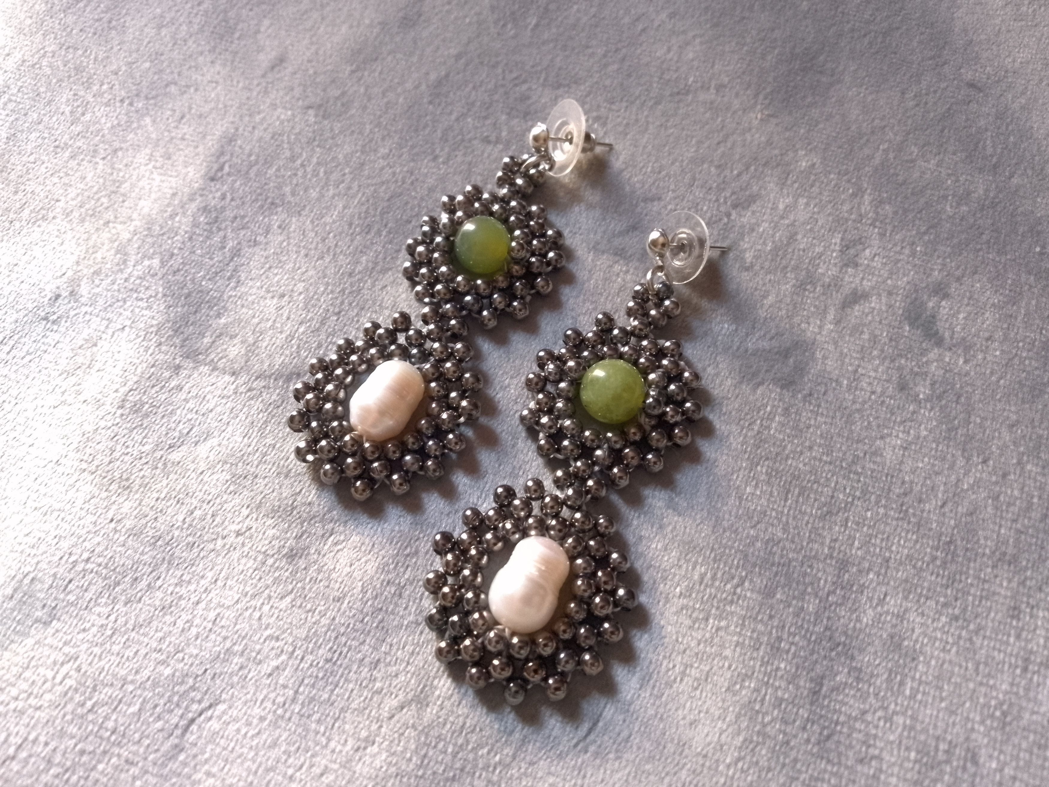 Handmade Earrings with natural freshwater pearls and green Jade Size ONE SIZE - 2 Thumbnail
