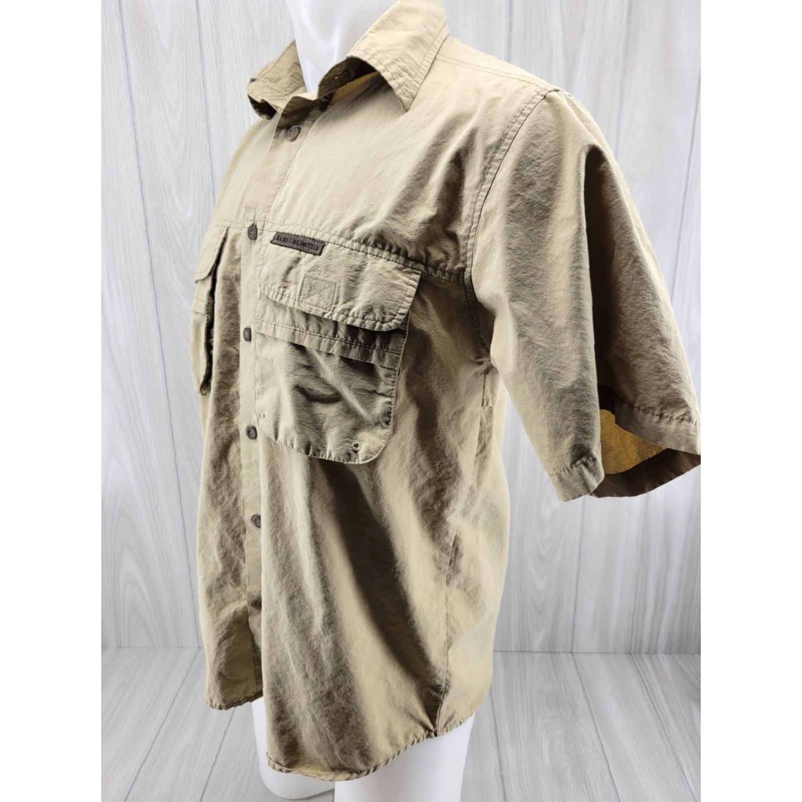 Vintage Ducks Unlimited Button-Up Shirt Mens M Tan Beige Cotton Nylon Vented Pockets Embroidered Fishing Beach Outdoor Nautical 90s? Size US M / EU 48-50 / 2 - 2 Thumbnail