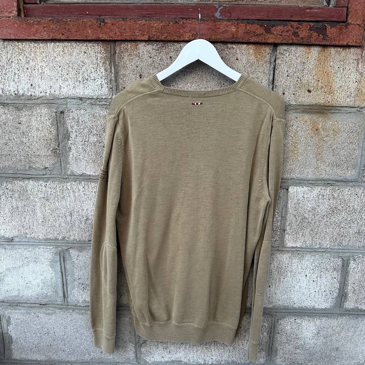Napapijri Vintage Napapiriji V Neck Knit Sweater Old Money Y2K 00s Size US L / EU 52-54 / 3 - 2 Thumbnail