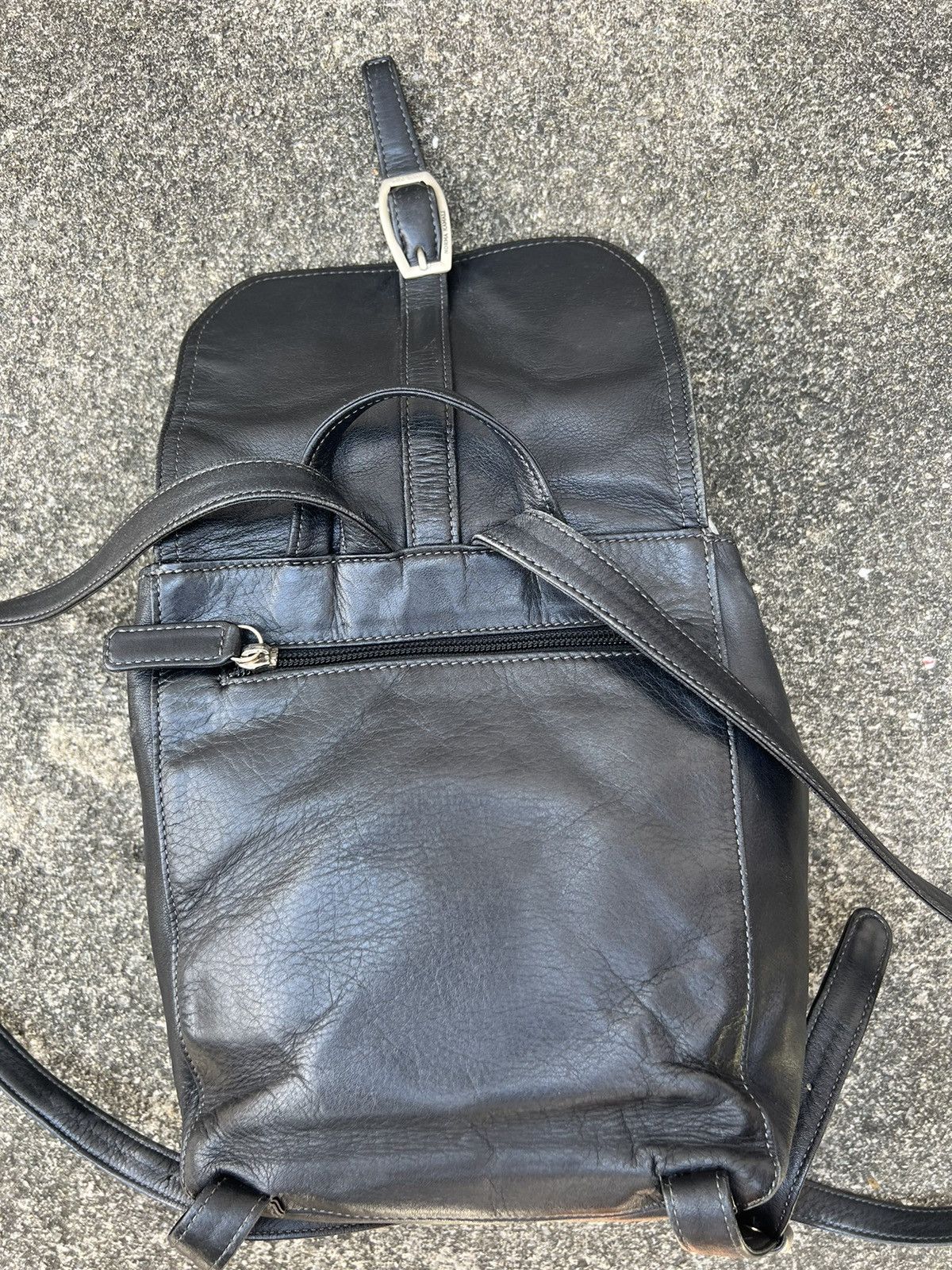Leather Vintage 80s 90s Norma Kamali Patina Black Leather Backpack Size ONE SIZE - 18 Thumbnail