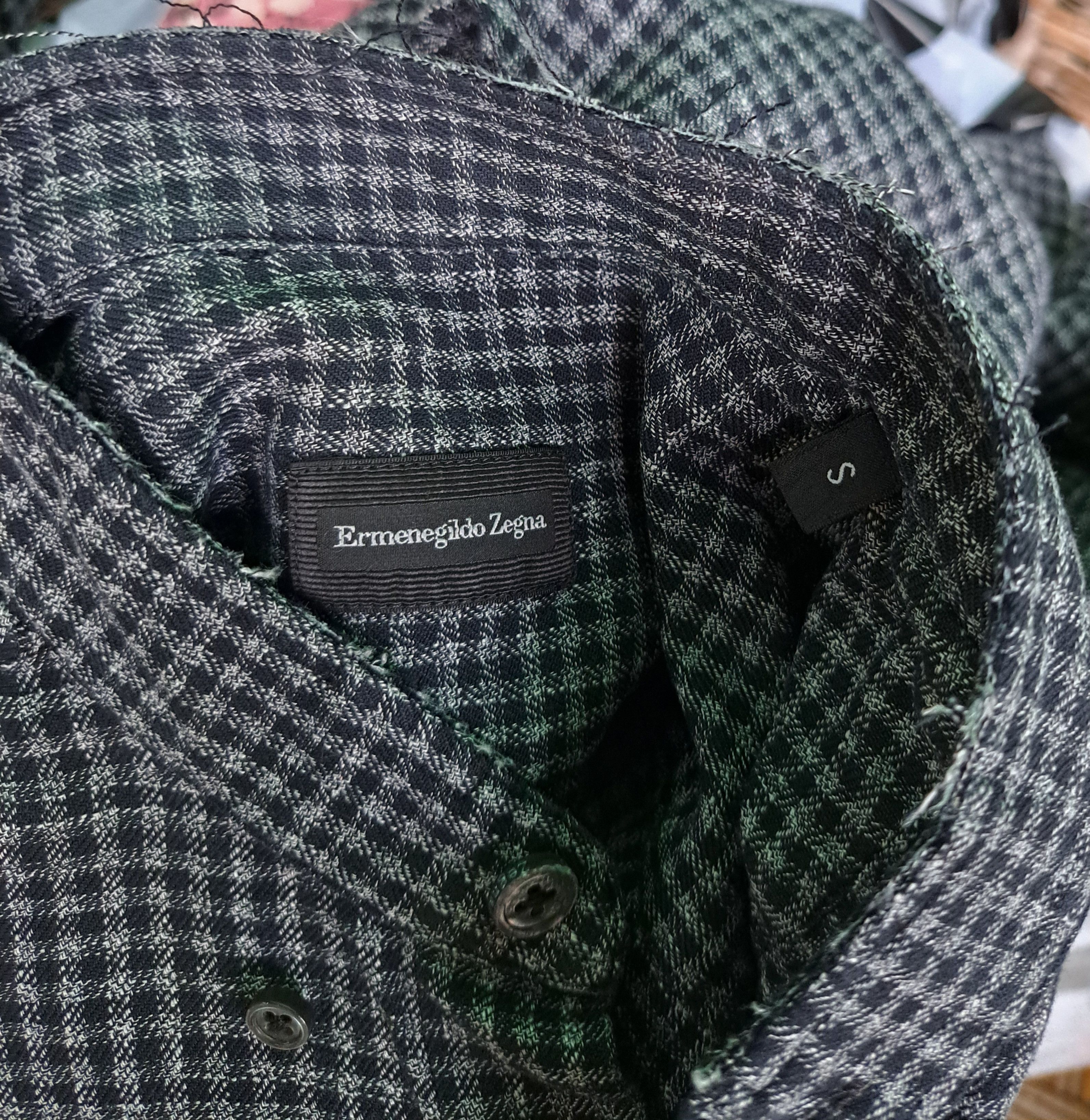Ermenegildo Zegna Ermenegildo Zegna Button down Shirts Long Sleeve Size US S / EU 44-46 / 1 - 5 Thumbnail