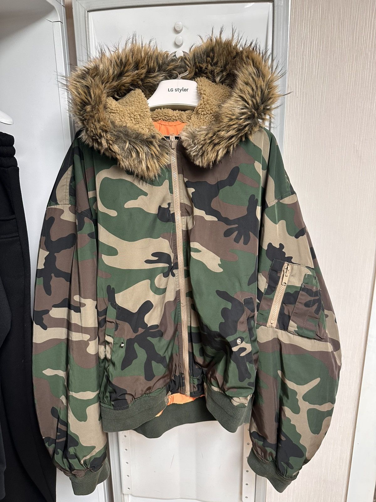 Kanye West × Yeezy Yeezy Season 5 - Reversible Bomber sherling/fur