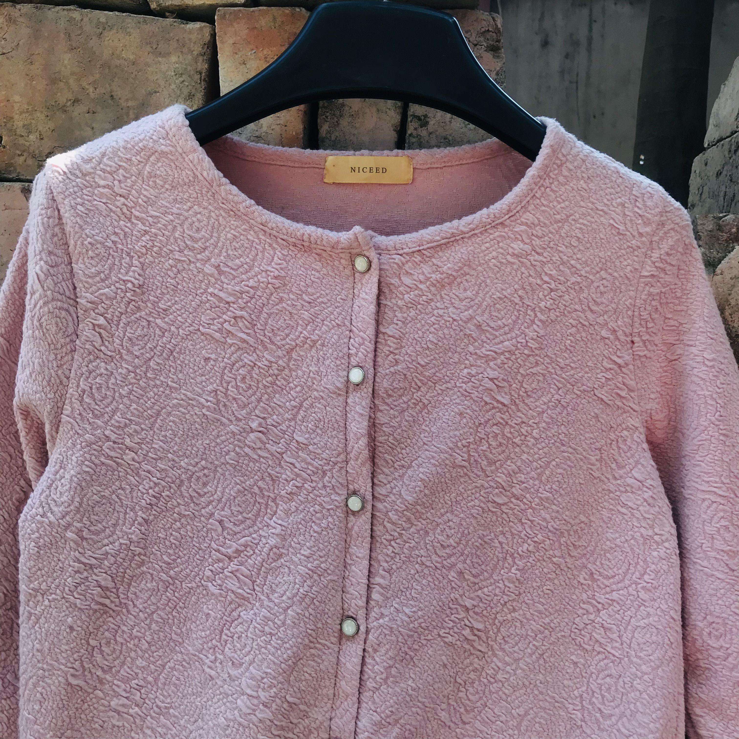 Vintage Embossed Floral Cardigan Size M / US 6-8 / IT 42-44 - 2 Thumbnail