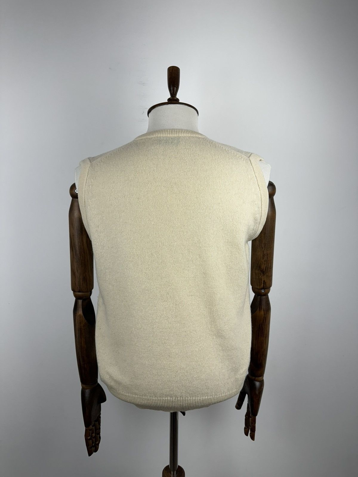 Vintage Men’s Glenmuir Wool Vest Sweater size 38 Size US M / EU 48-50 / 2 - 3 Thumbnail