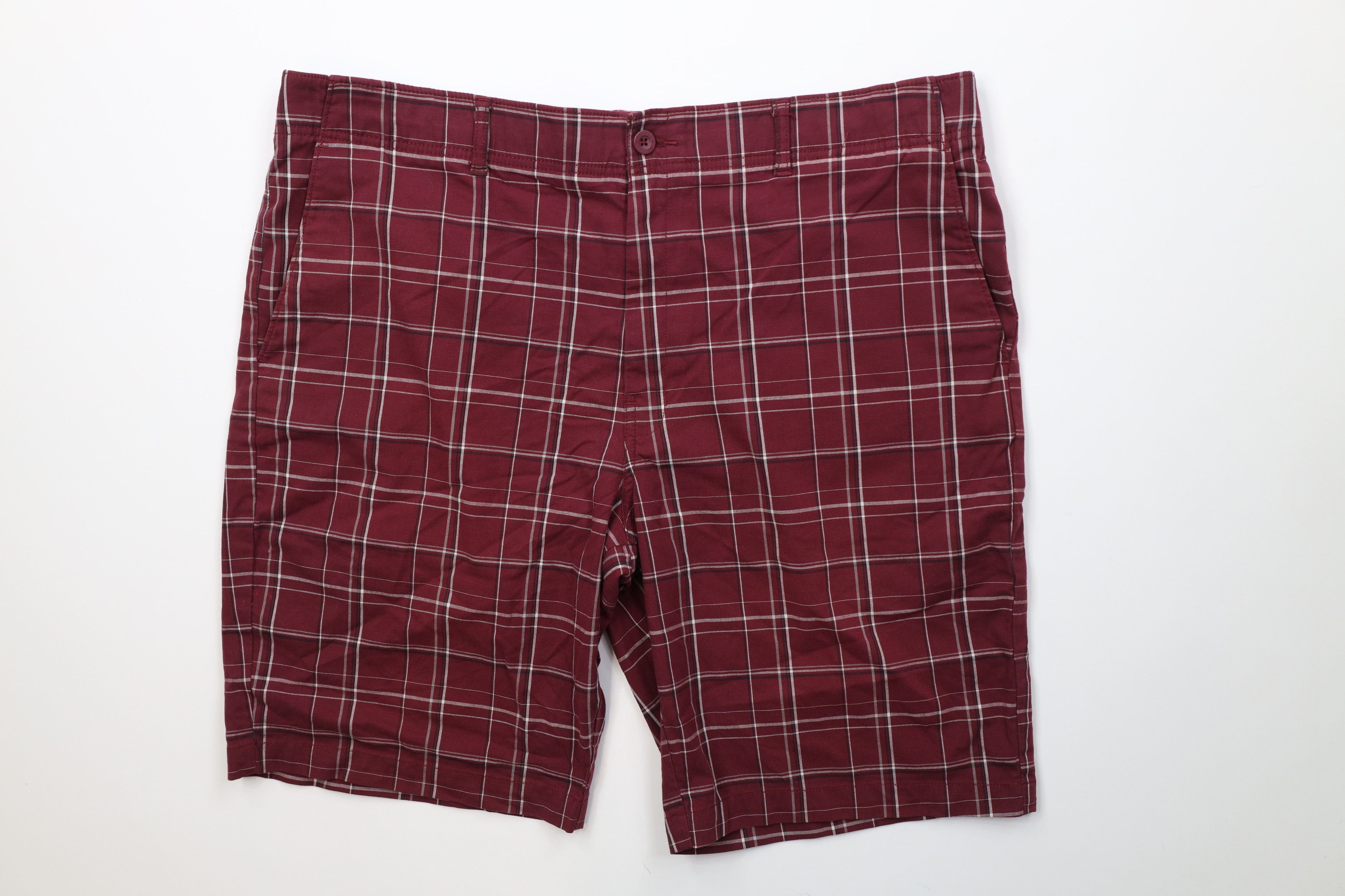 Dickies Vintage Y2K Dickies Flannel Knit Chino Shorts Red Plaid Size US 42 / EU 58 - 1 Thumbnail