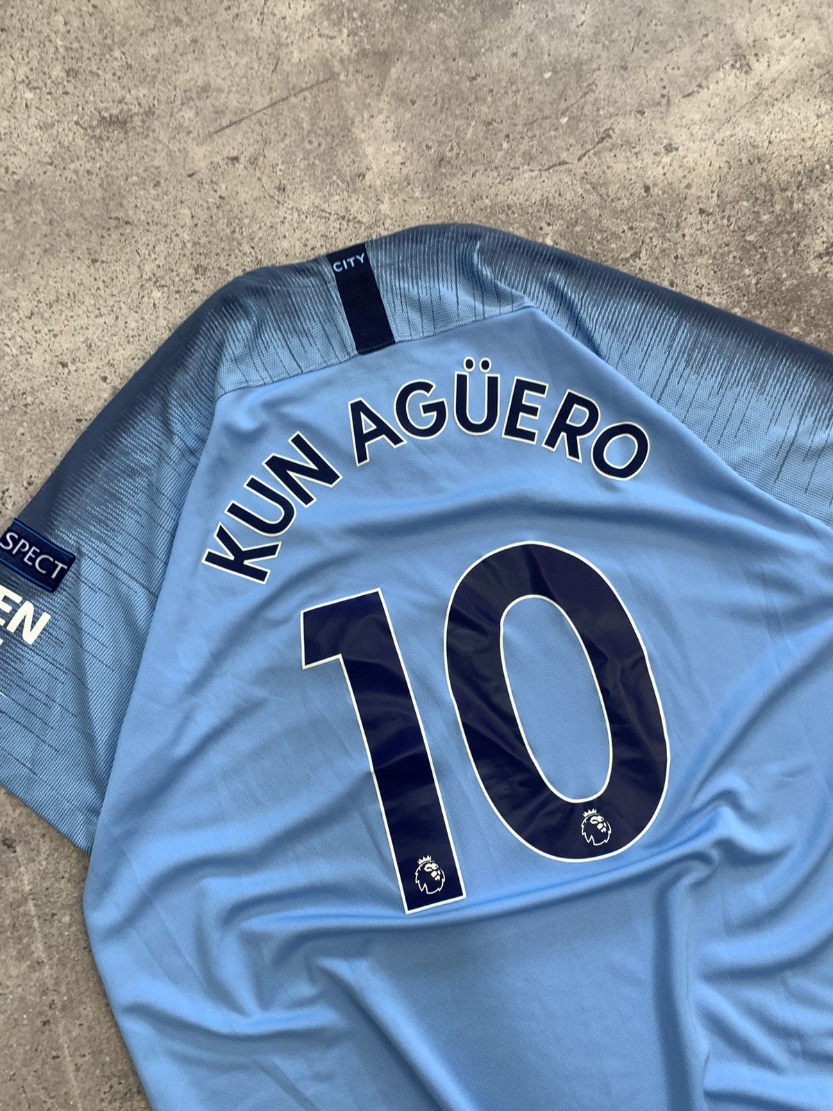 Nike × Vintage Vintage Nike Manchester City Kun Aguero 2018 blockcore Size US XL / EU 56 / 4 - 16 Thumbnail