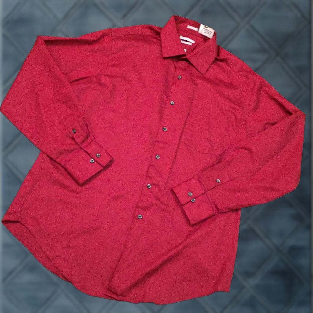 Van Heusen Van Heusen Shirt Mens 16.5 Red Lux Sateen Long Sleeve Fitted Button Up Size US XL / EU 56 / 4 - 1 Thumbnail