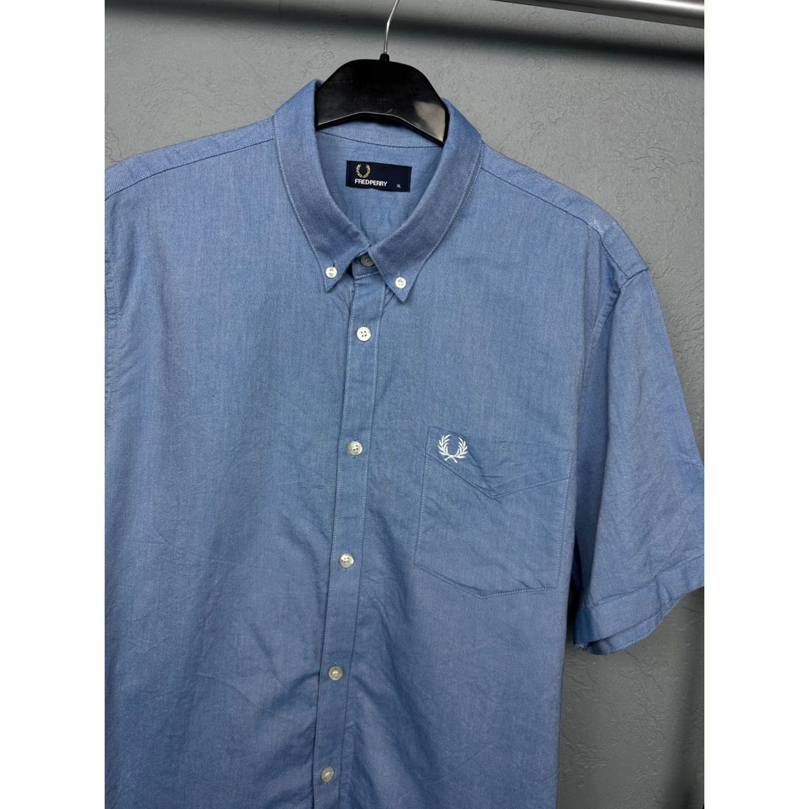 Fred Perry Fred Perry Mens Short Sleeve Shirt XL Blue Cotton Button-Up Shirt Size US XL / EU 56 / 4 - 2 Thumbnail