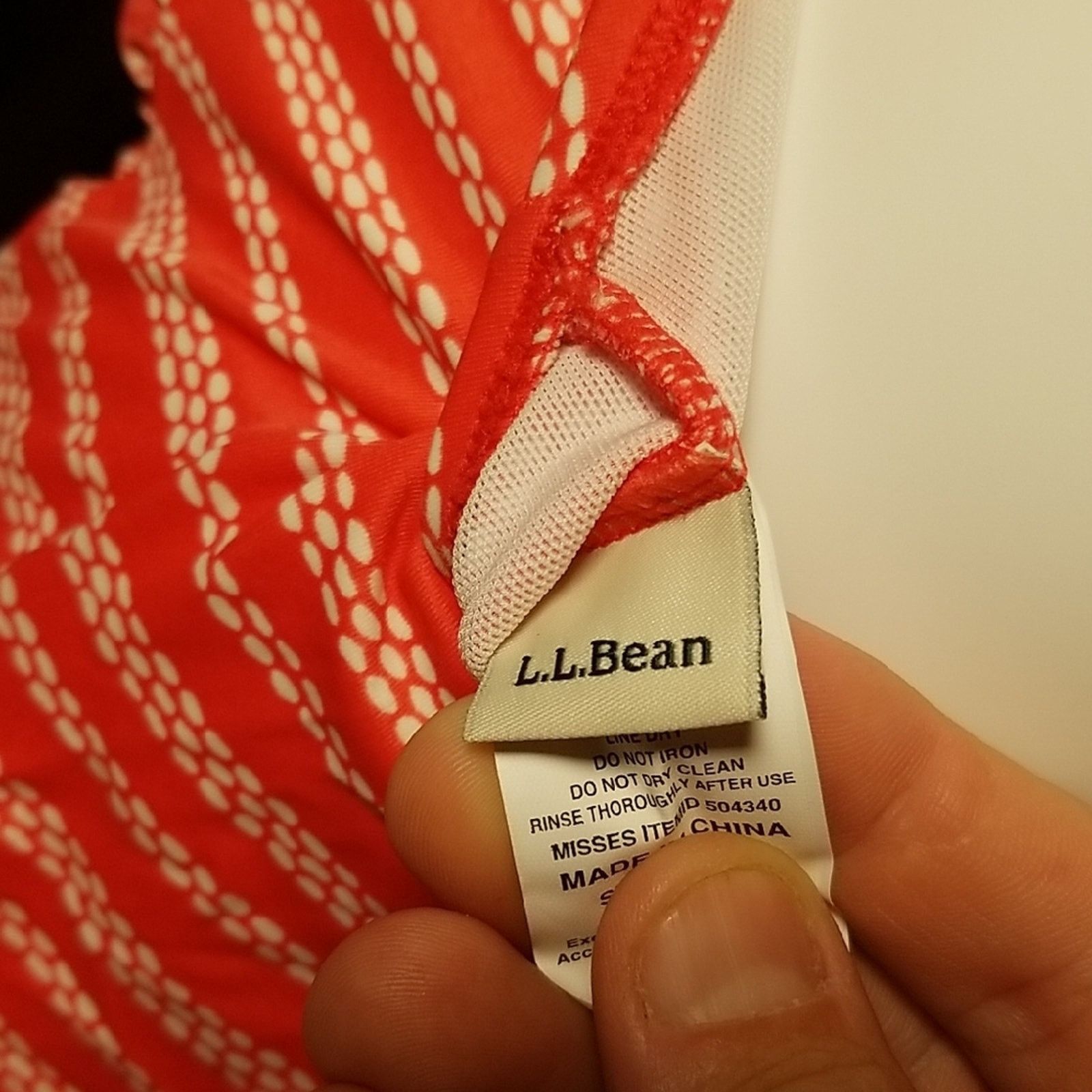 L.L. Bean L.L. Bean Pink Ruched Swim Suit Tankini Top Size 10 Size L / US 10 / IT 46 - 7 Thumbnail