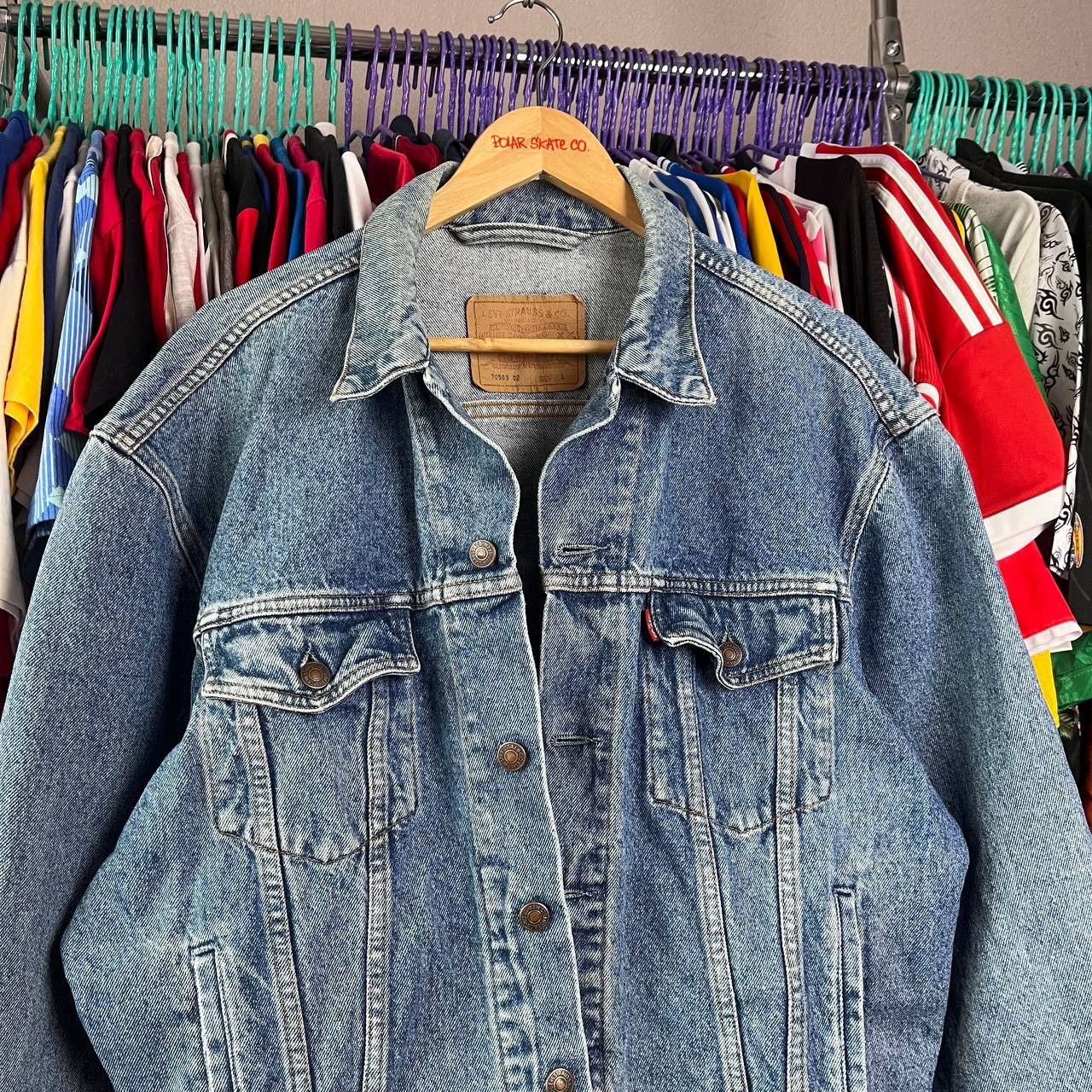 Levi's Vintage Clothing Vintage 90s Levis Blue Denim Jacket Distressed Size L Size US L / EU 52-54 / 3 - 2 Thumbnail