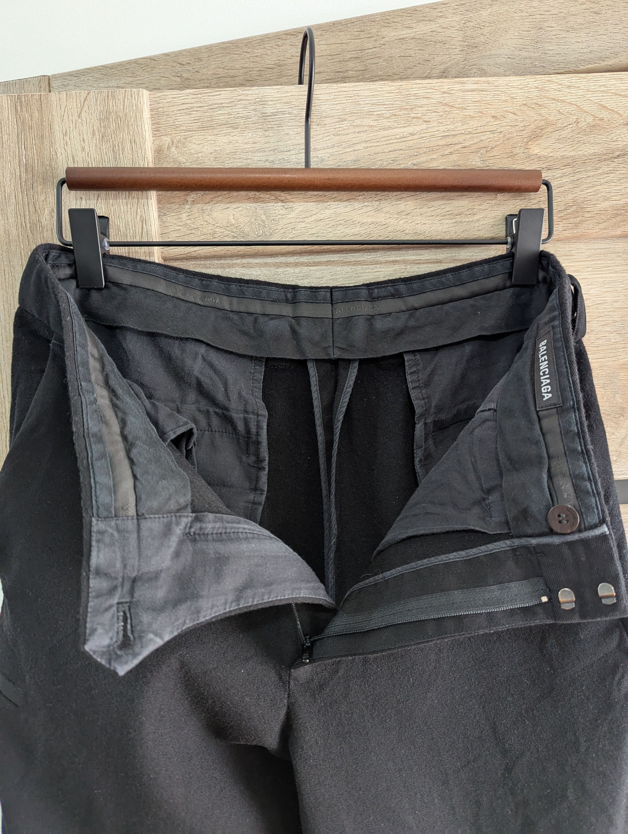 Balenciaga Balenciaga Cropped Wool Tailored Pants Size 46 Size 32" / US 10 / IT 46 - 8 Thumbnail