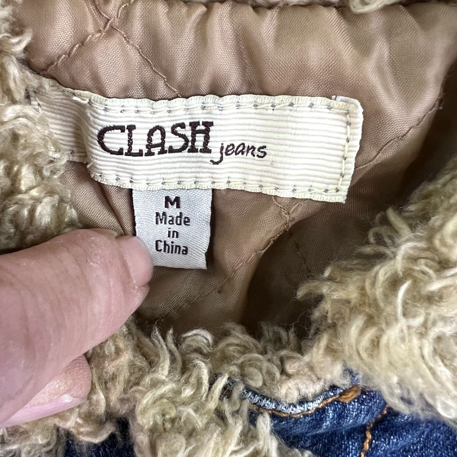 Denime Clash Faux Fur Lined Denim Jean Jacket Women Size Small Blue Embellished Classic City Biker Size 28" / US 6 / IT 42 - 5 Thumbnail