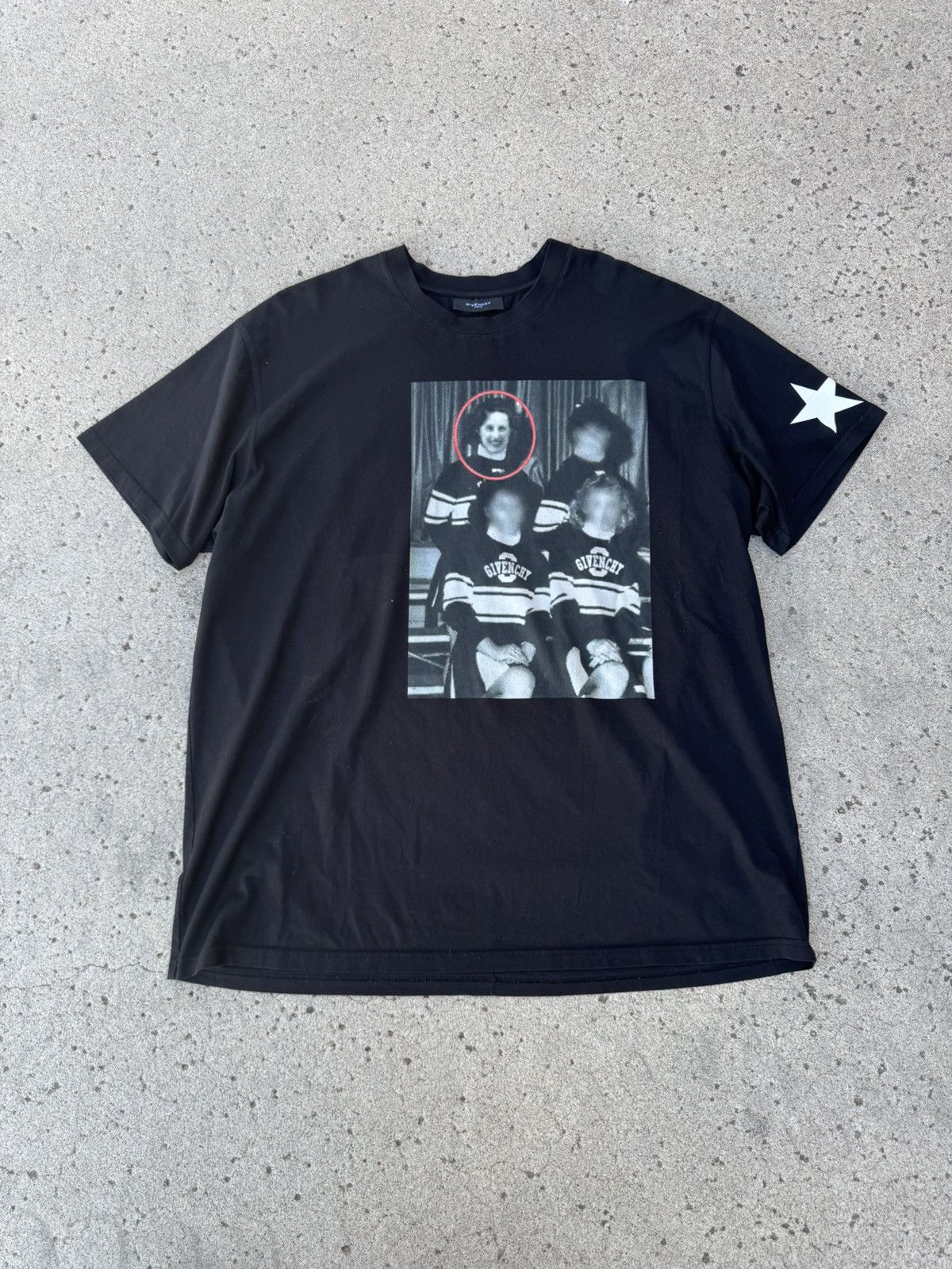 Givenchy Givenchy Hockey Star Tee Size US XL / EU 56 / 4 - 1 Thumbnail