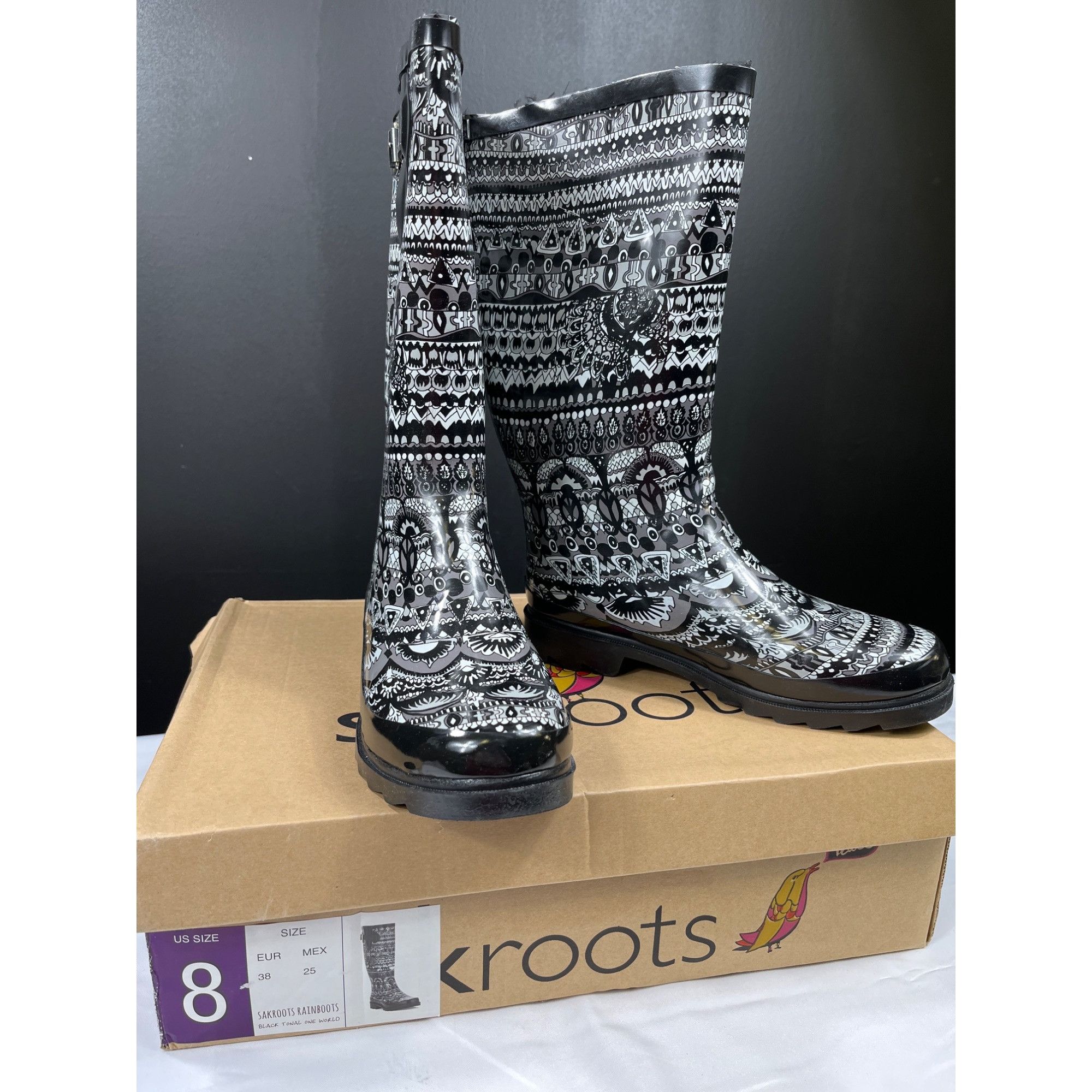 Designer Sakroots Womens Patterned Waterproof Rain Boots Size 8 SKU 7 Size US 8 / IT 38 - 1 Thumbnail