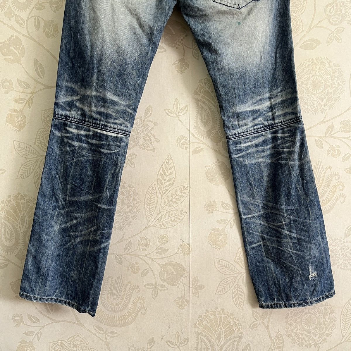 Japanese Brand Distressed Double Knee Japan Denim Double Waist Size US 33 - 13 Thumbnail