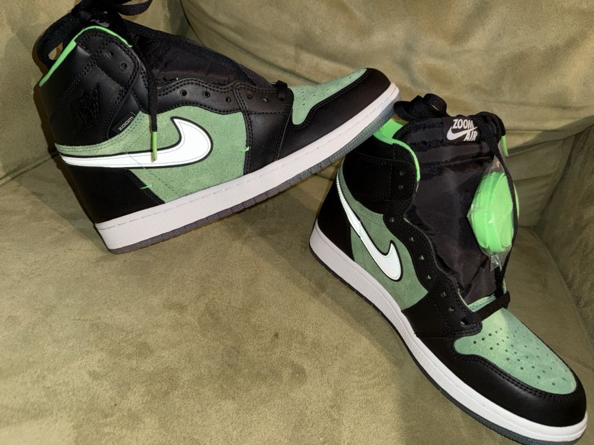 Jordan Brand Nike Air Jordan 1 hi “Zen Green” DS NEW! xtra laces! size 10 Size US 10 / EU 43 - 1 Thumbnail
