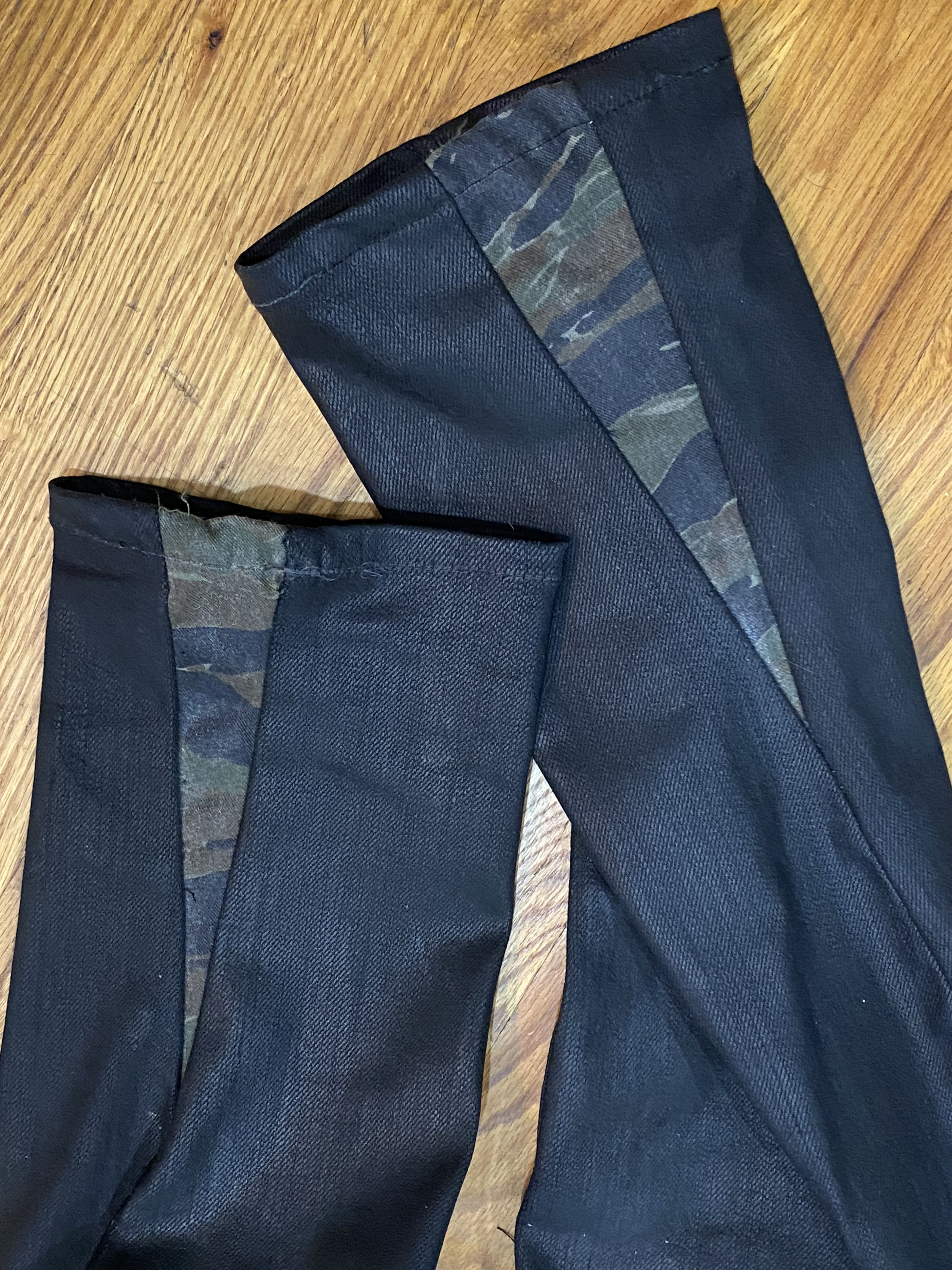Balmain Balmain HEAVY WAXED Tiger Camo Padding/Ribbing Biker Jeans Size US 30 / EU 46 - 13 Thumbnail