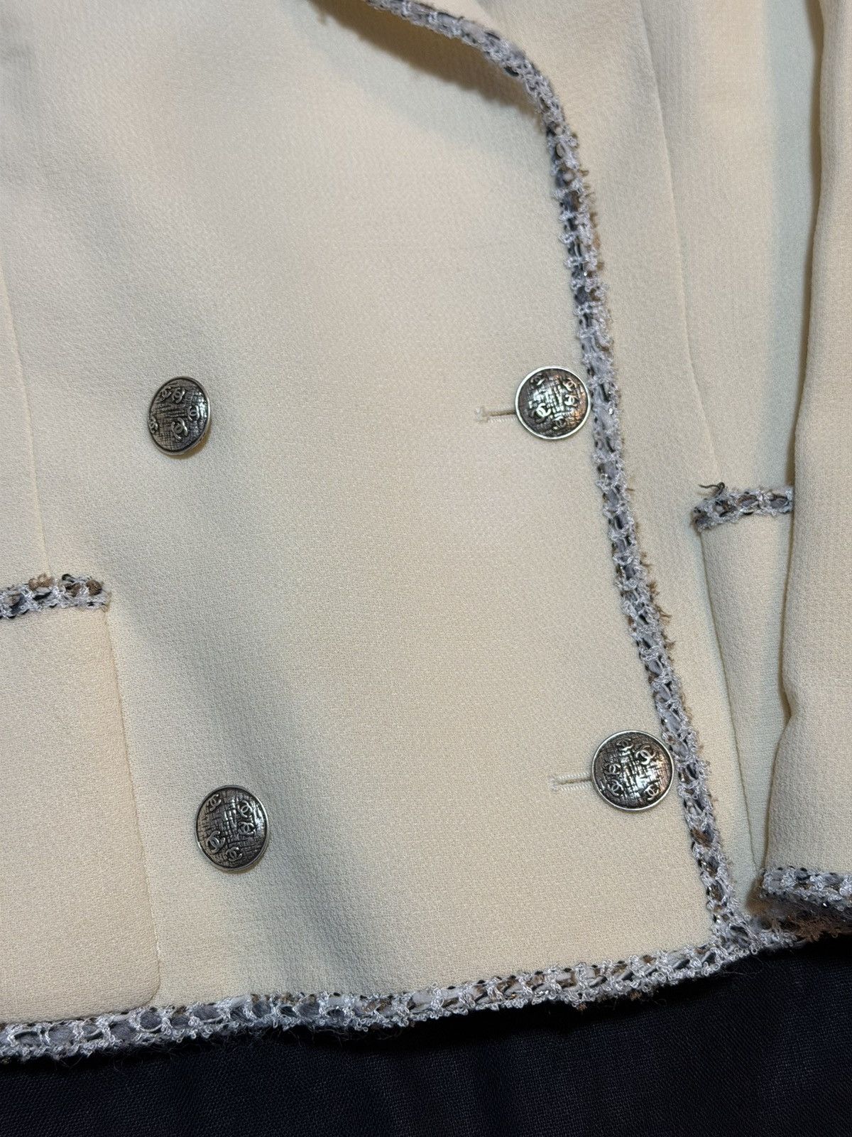 Chanel 2005 Rare Chanel “The Devil Wears Prada” Wool Jacket Size M / US 6-8 / IT 42-44 - 7 Thumbnail