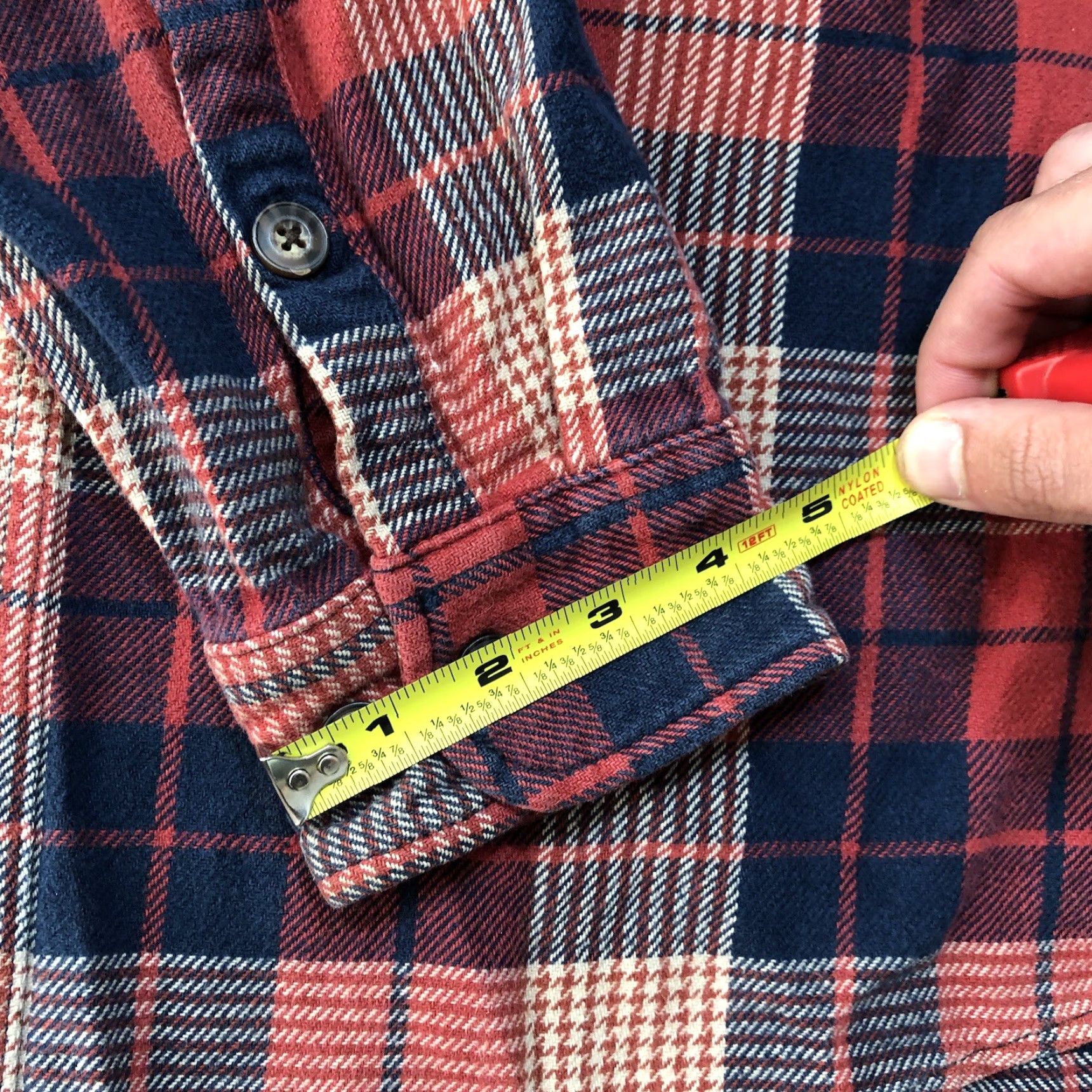 CO Duluth Trim Fit Flannel Shirt Mens Button-Down Plaid Red Blue Size US L / EU 52-54 / 3 - 7 Thumbnail