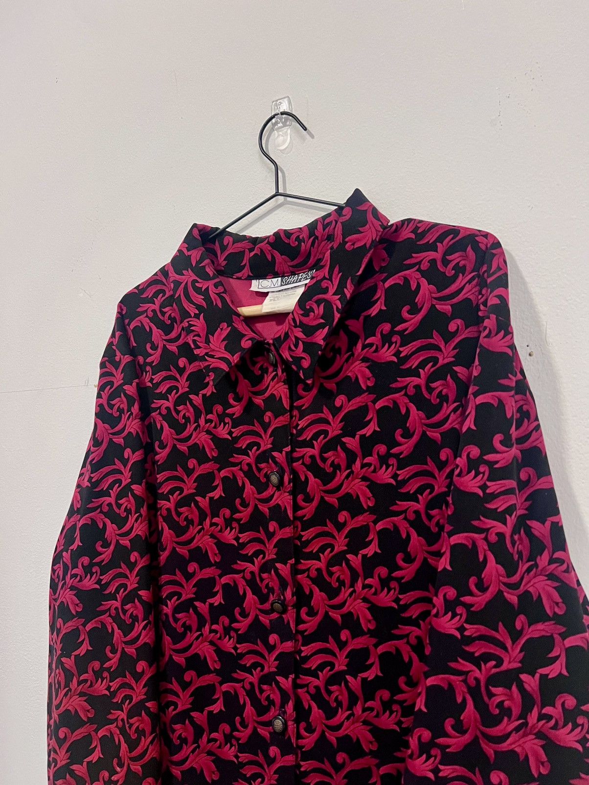 Other Vintage CM Shapes Black & Red Baroque Button-Up Shirt – 90s Size L / US 10 / IT 46 - 7 Thumbnail