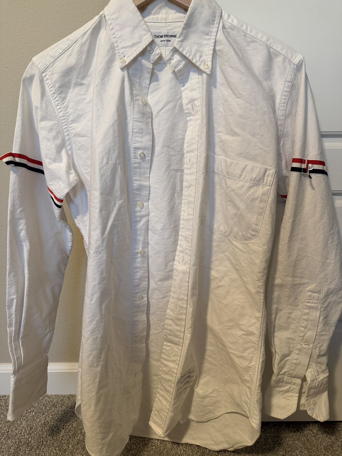 Thom Browne Thom Browne White Oxford Shirt Grosgrain Stripe Armband Sz 1 Size US S / EU 44-46 / 1 - 1 Thumbnail