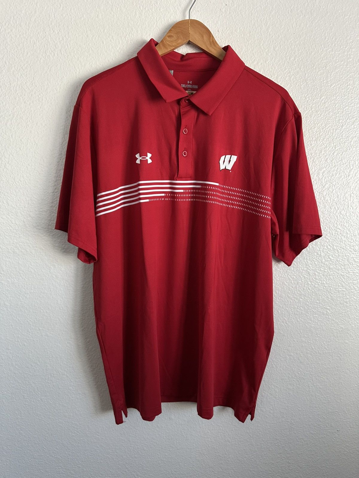 Under Armour Under Armour Wisconsin Badgers Football Athletic Polo Shirt Size US XXL / EU 58 / 5 - 1 Thumbnail
