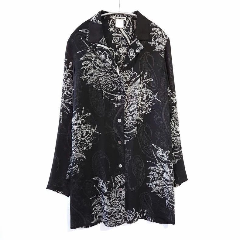 Issey Miyake Issey Miyake Black floral copper ammonia thread cardigan Size M / US 6-8 / IT 42-44 - 1 Thumbnail