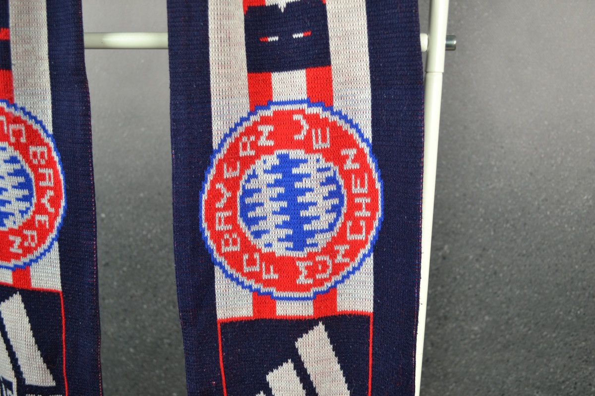 Adidas × Vintage Bayern Munchen Football Scarf Adidas Vintage Soccer Size ONE SIZE - 4 Thumbnail