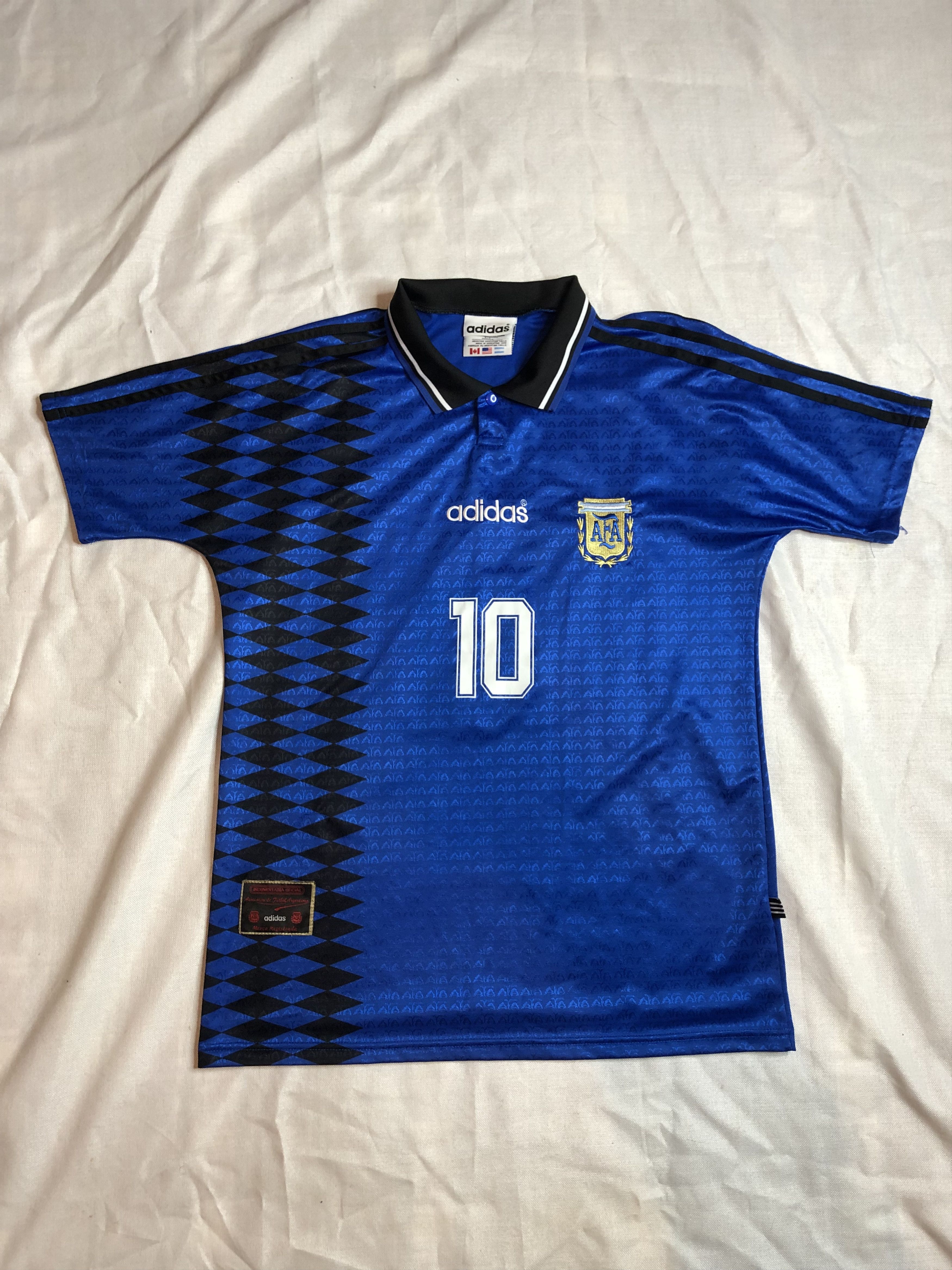 Adidas Vintage Messi Argentina Blue Soccer Jersey Size US M / EU 48-50 / 2 - 1 Thumbnail