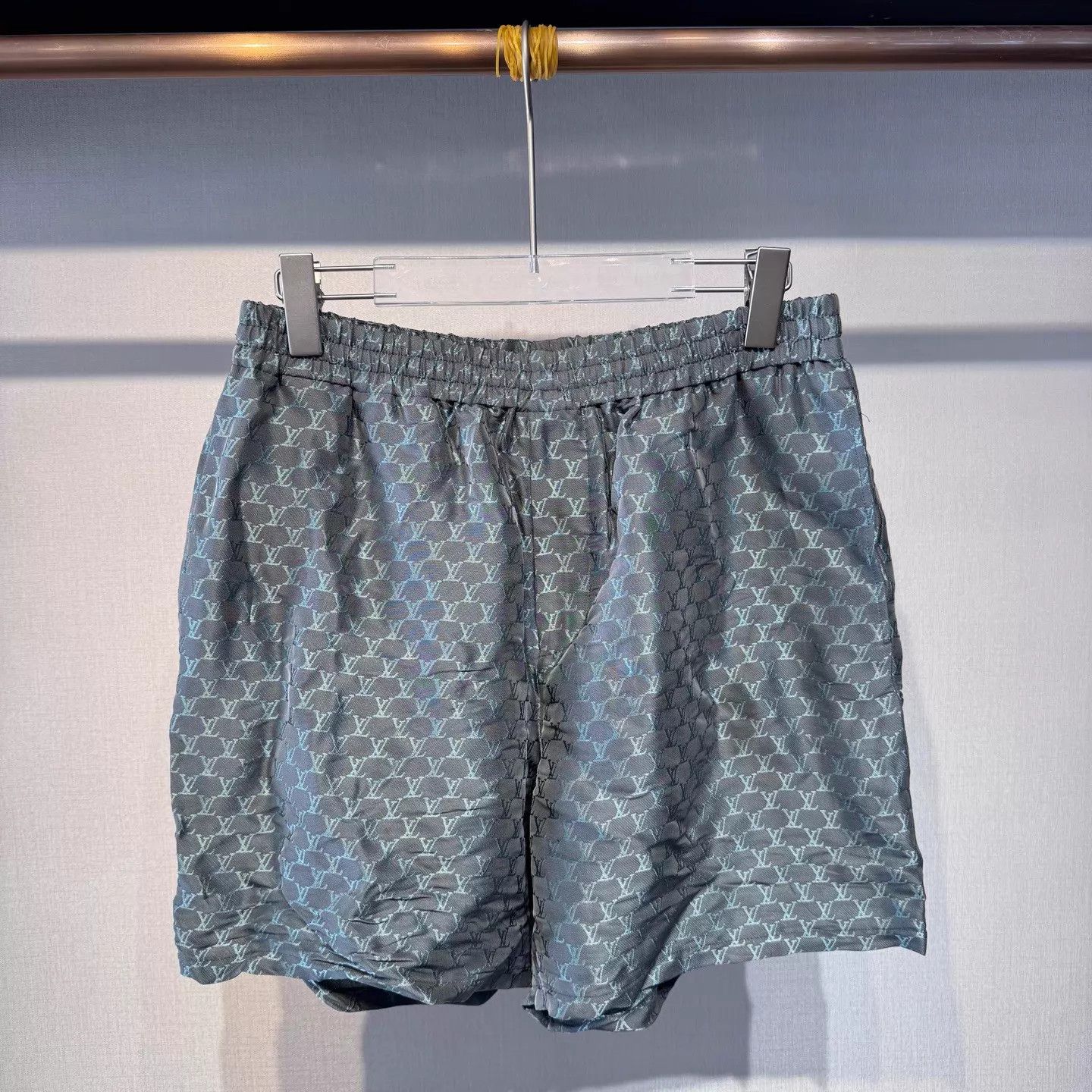 Louis Vuitton Louis Vuitton Gray Monogram Print Silk Shorts 48 NWT Size US 32 / EU 48 - 1 Thumbnail