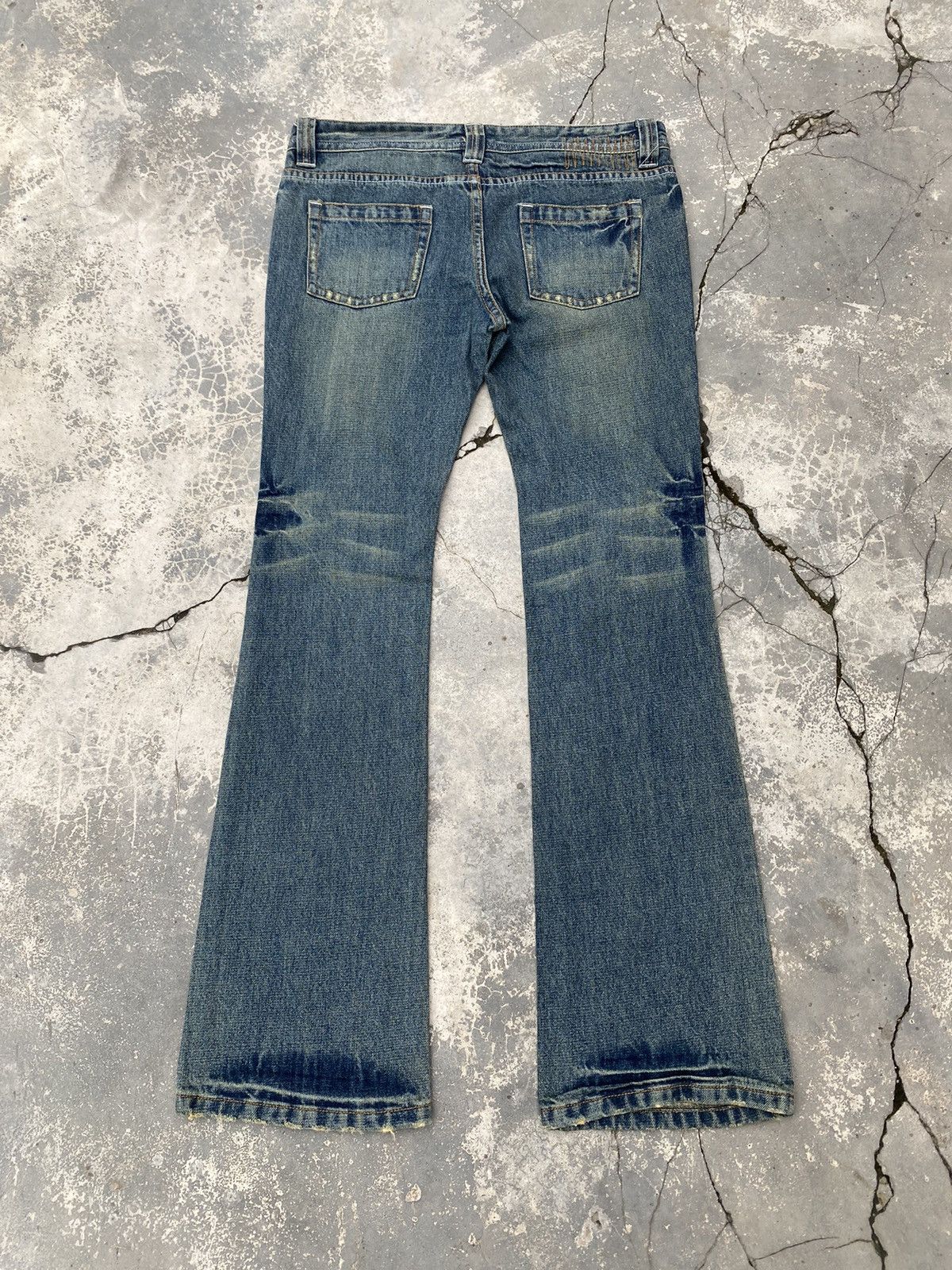 Japanese Brand FLOWER CIRCLE Distressed Flare Size US 32 / EU 48 - 3 Thumbnail