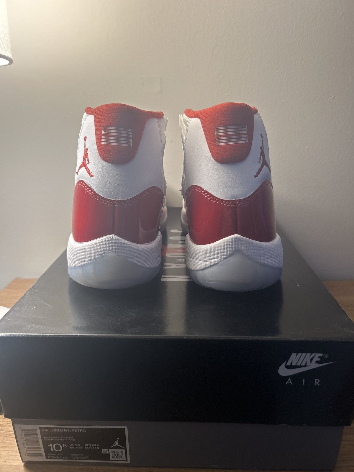 Jordan Brand Jordan 11 high cherry Size US 10.5 / EU 43-44 - 5 Thumbnail