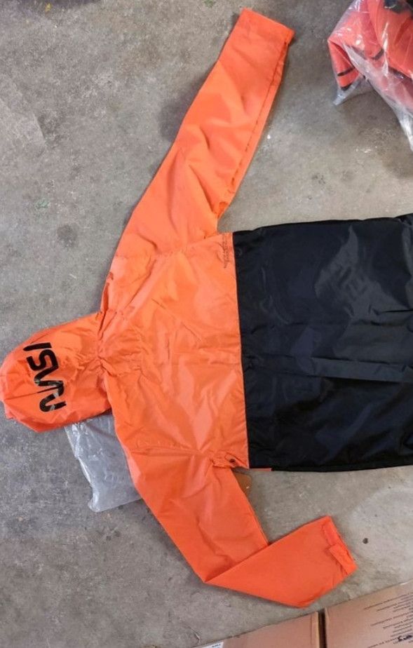 NASA VANS X NASA LIMITED EDITION USA Windbreaker Jacket Size US L / EU 52-54 / 3 - 3 Thumbnail