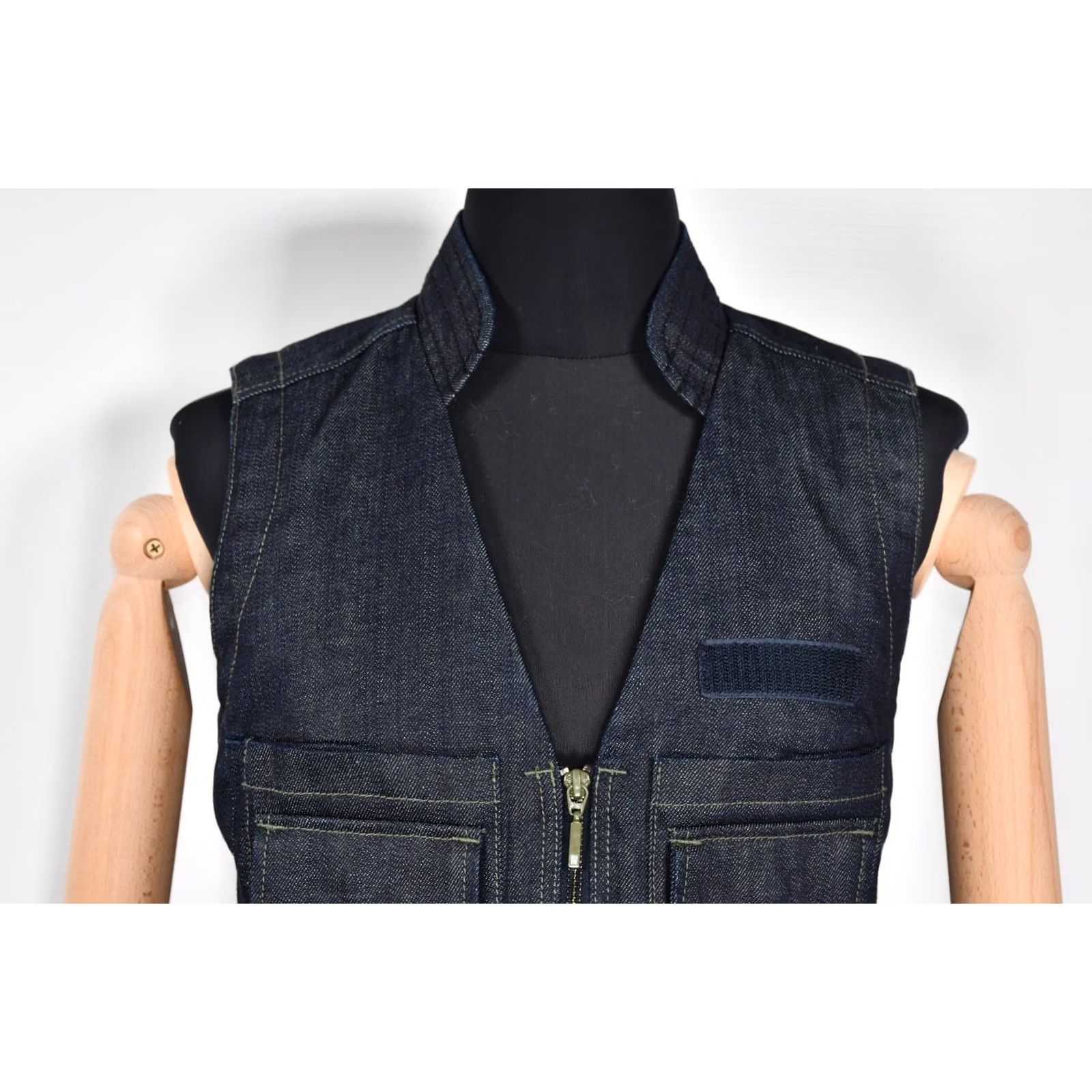 G-Star G-Star Raw Research GSRR Hito Waistcoat Urabb Denim Rinsed Women's Size S Blue Vest Tank Top Vintage N/A Size S / US 4 / IT 40 - 4 Thumbnail
