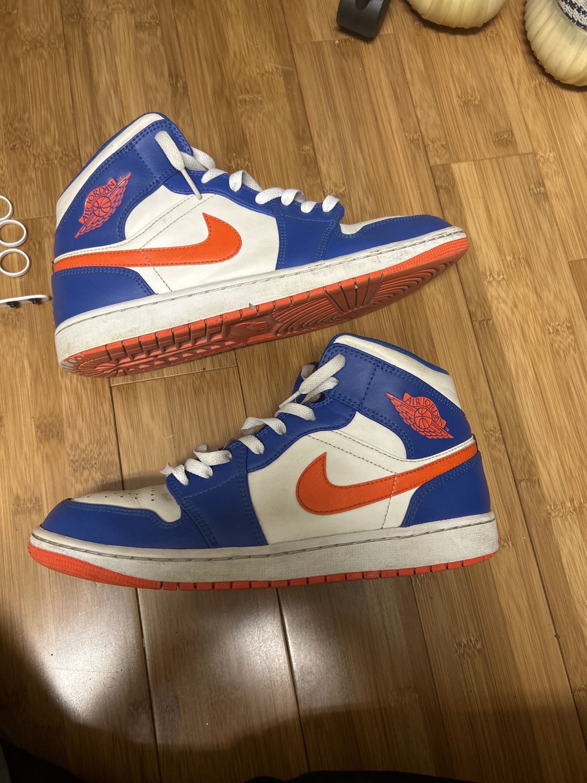 Jordan Brand Jordan 1 mid knicks Size US 10 / EU 43 - 1 Thumbnail