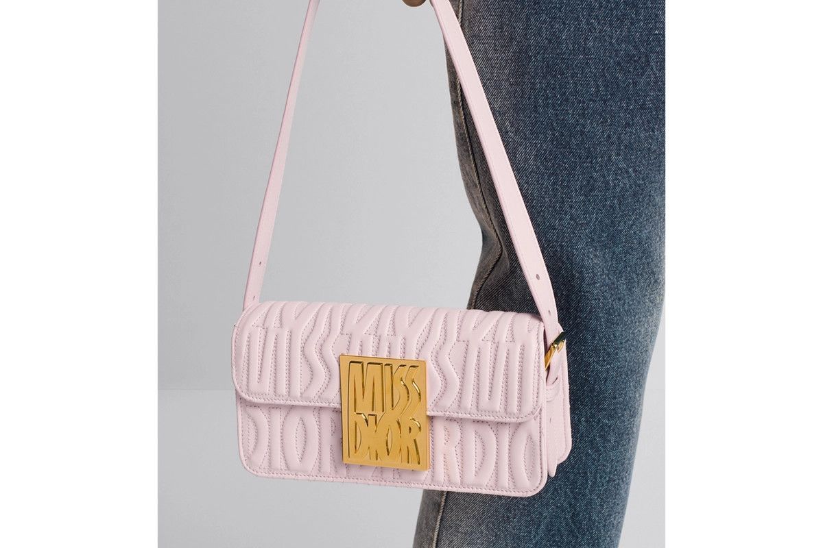 Dior o1bcso1str0226 Size:OS/Miss Dior Flap Bag in Pale Pink Size ONE SIZE - 7 Thumbnail