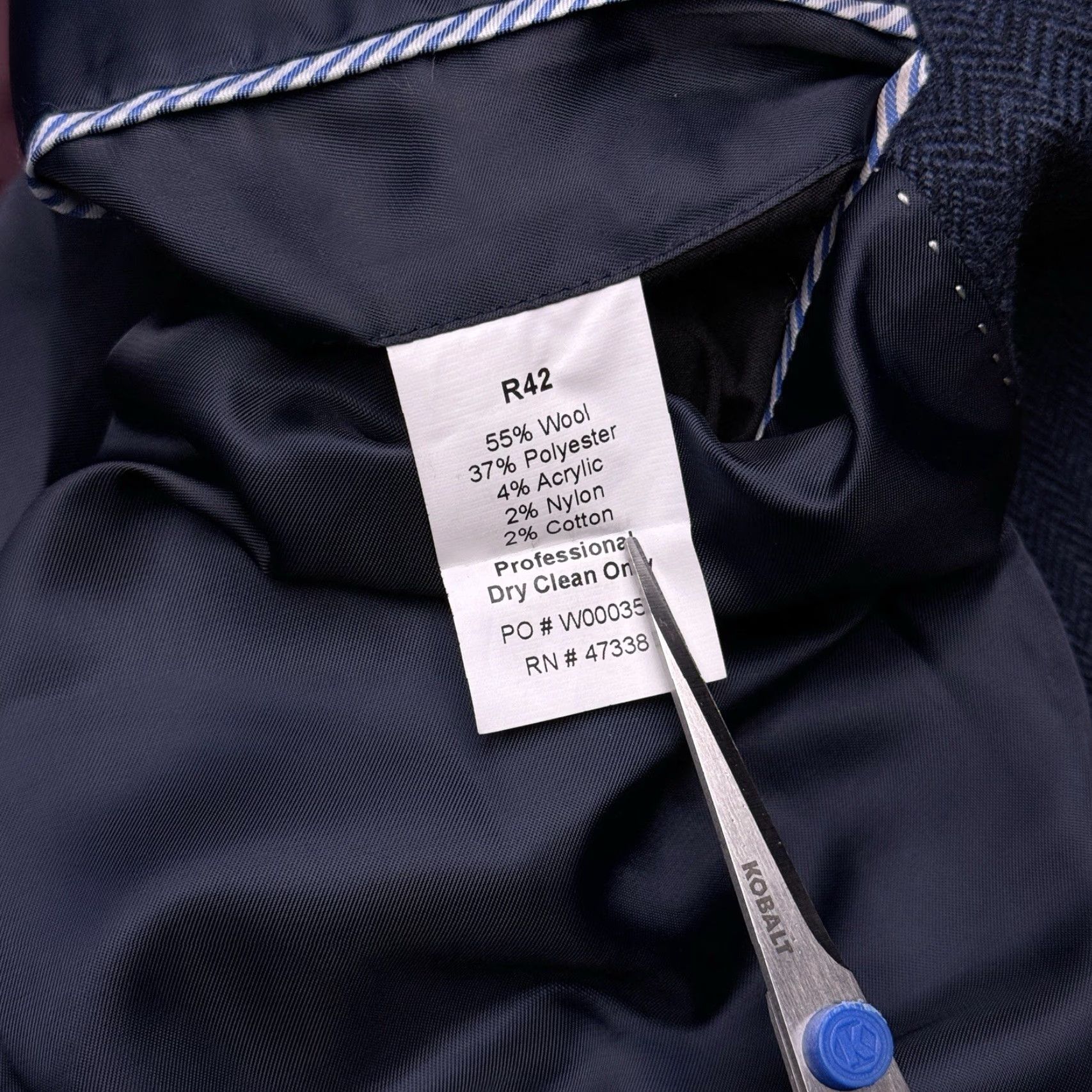 Tommy Hilfiger Tommy Hilfiger Blazer Sport Coat Navy Blue Wool Tweed Herringbone 42 Regular Notch Lapel Double-Vented 2-Button Single-Breasted Size 42R - 6 Thumbnail