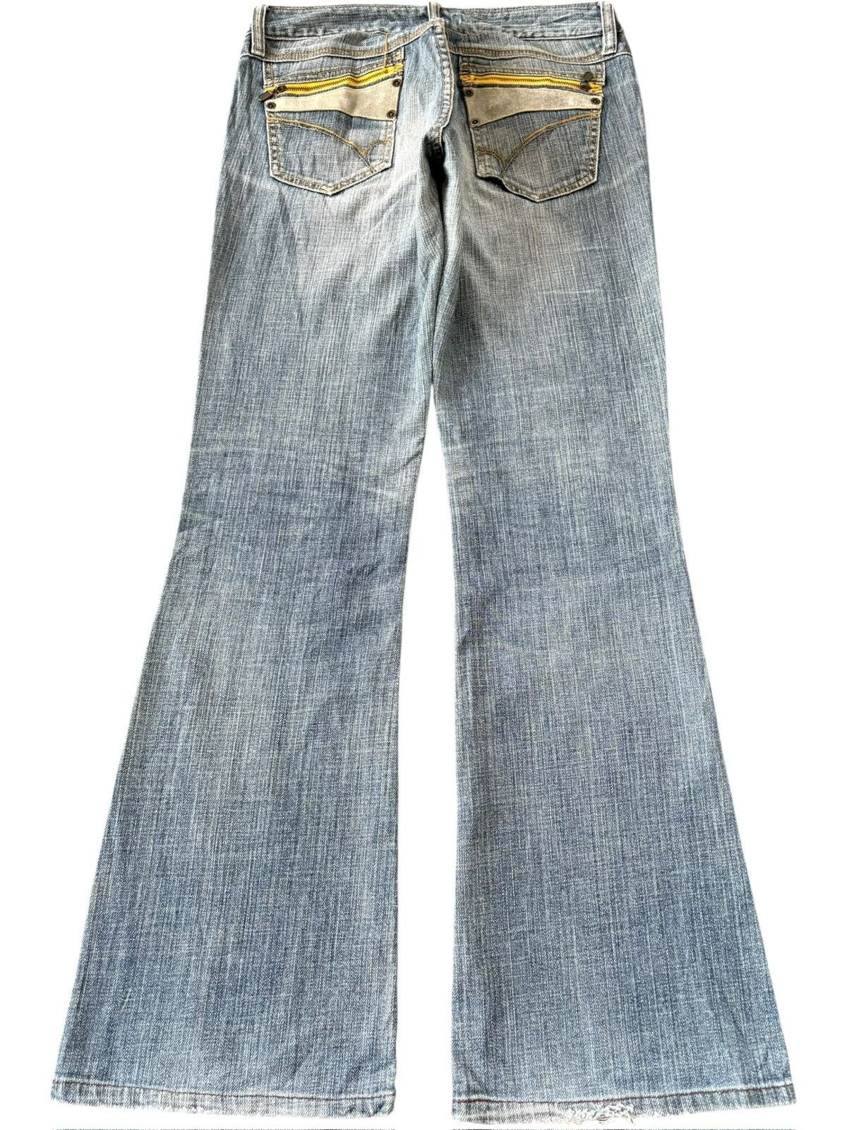 Diesel Vintage Japanese Brand Faded Distress Low Rise Flare Jeans Size 30" / US 8 / IT 44 - 2 Thumbnail