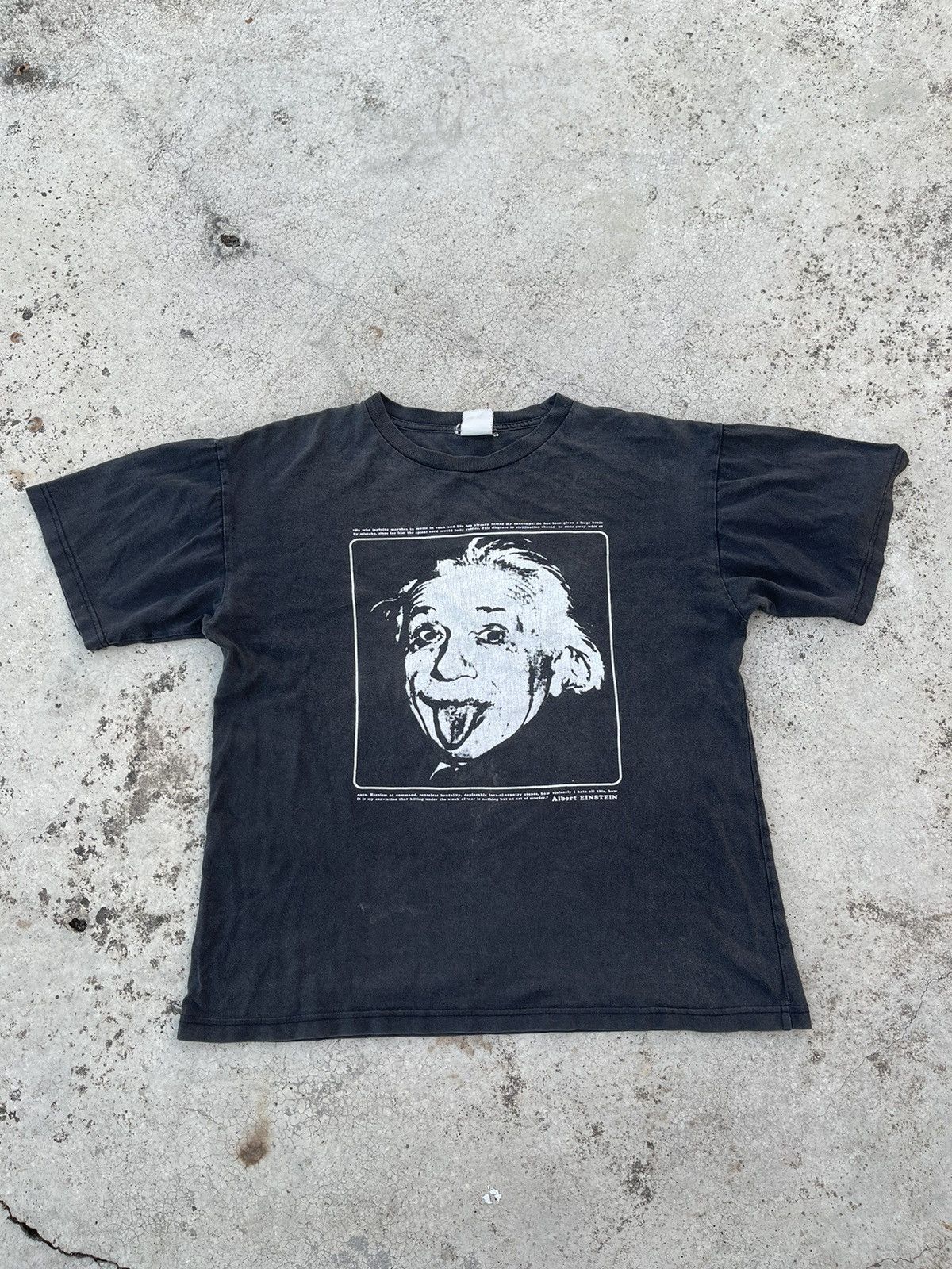 Vintage Vintage Albert Einstein Distressed T shirt M Punk Promo Rare Size US M / EU 48-50 / 2 - 1 Thumbnail