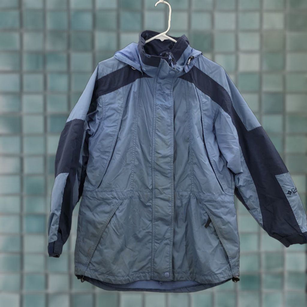 Vintage VINTAGE? Wait item is Columbia Womens Blue Long Sleeve Interchnage Windbreaker Jacket Size Medium Size M / US 6-8 / IT 42-44 - 1 Thumbnail