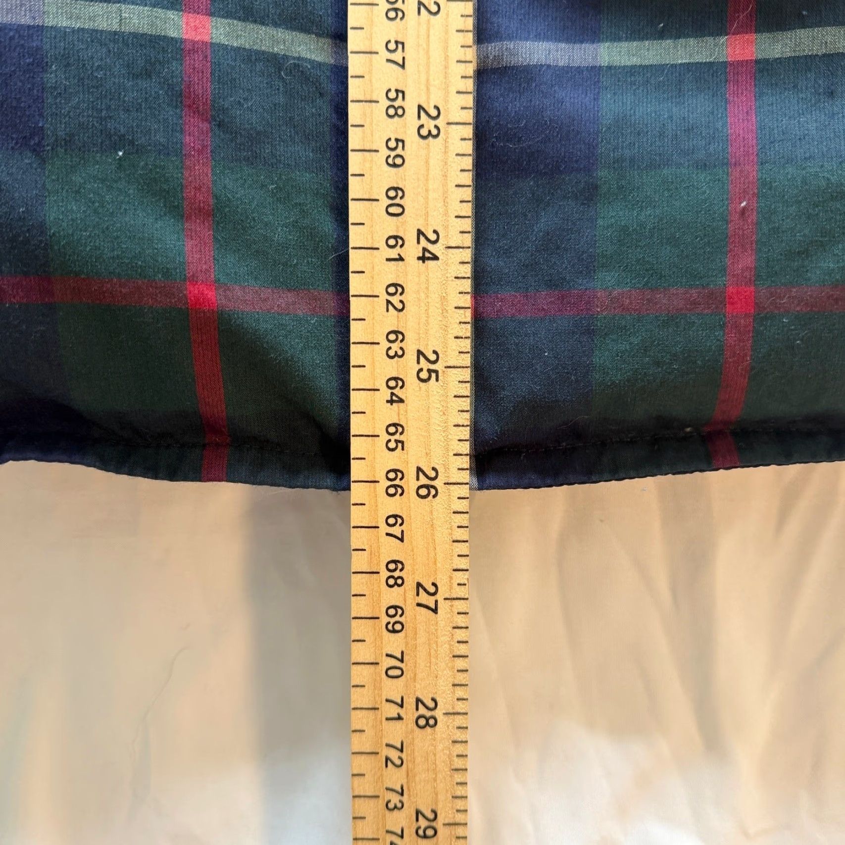 Eddie Bauer VINTAGE Eddie Bauer Vest Women M Plaid Puffer Goose Down 90s Blue GreenMedium Fits Regular Sleeveless Zip Pocket Casual Travel Front Zipper Womens Size M / US 6-8 / IT 42-44 - 5 Thumbnail