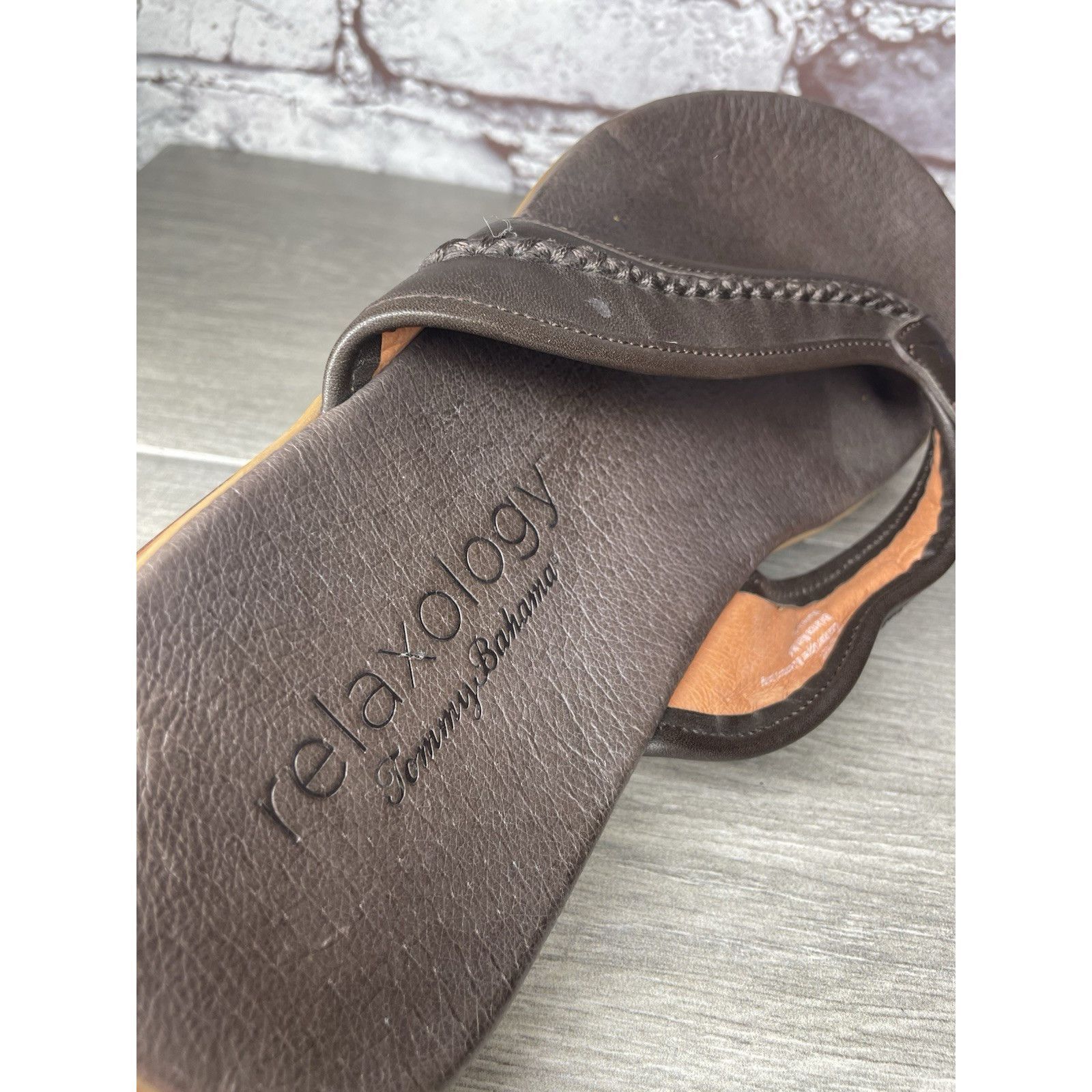 Tommy Bahama TOMMY BAHAMA RELAXOLOGY Jasper Brown Leather Synthetic FlipF Size US 10 / EU 43 - 14 Thumbnail
