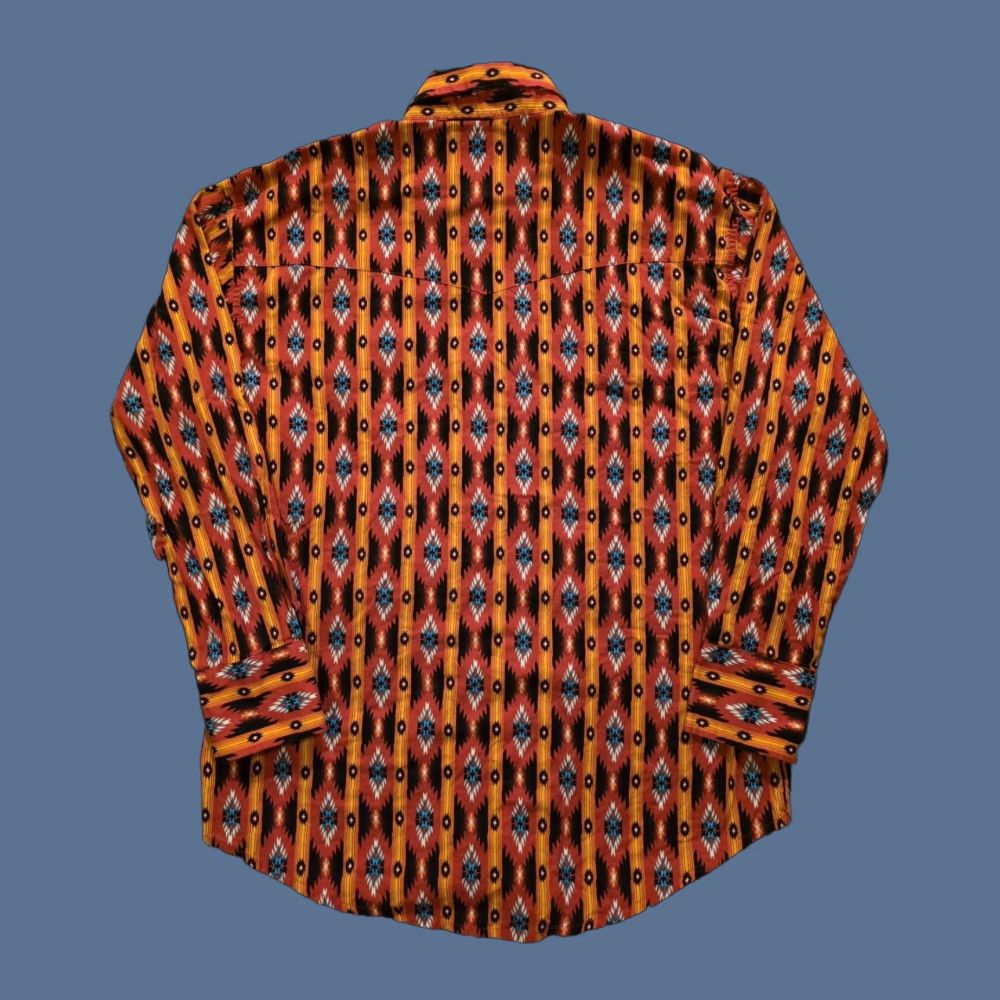 Wrangler VINTAGE Wrangler Pearl Snap Western Shirt Long Sleeve Aztec Cowboy Rodeo Mens Large Size US L / EU 52-54 / 3 - 1 Thumbnail