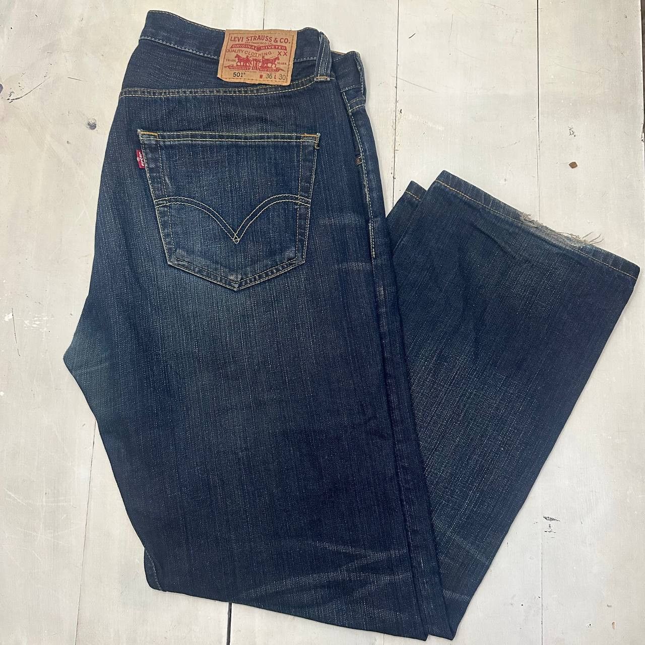 Levi's Jeans Levi's 501 Strauss&Co W36L30 Size US 30 / EU 46 - 1 Thumbnail
